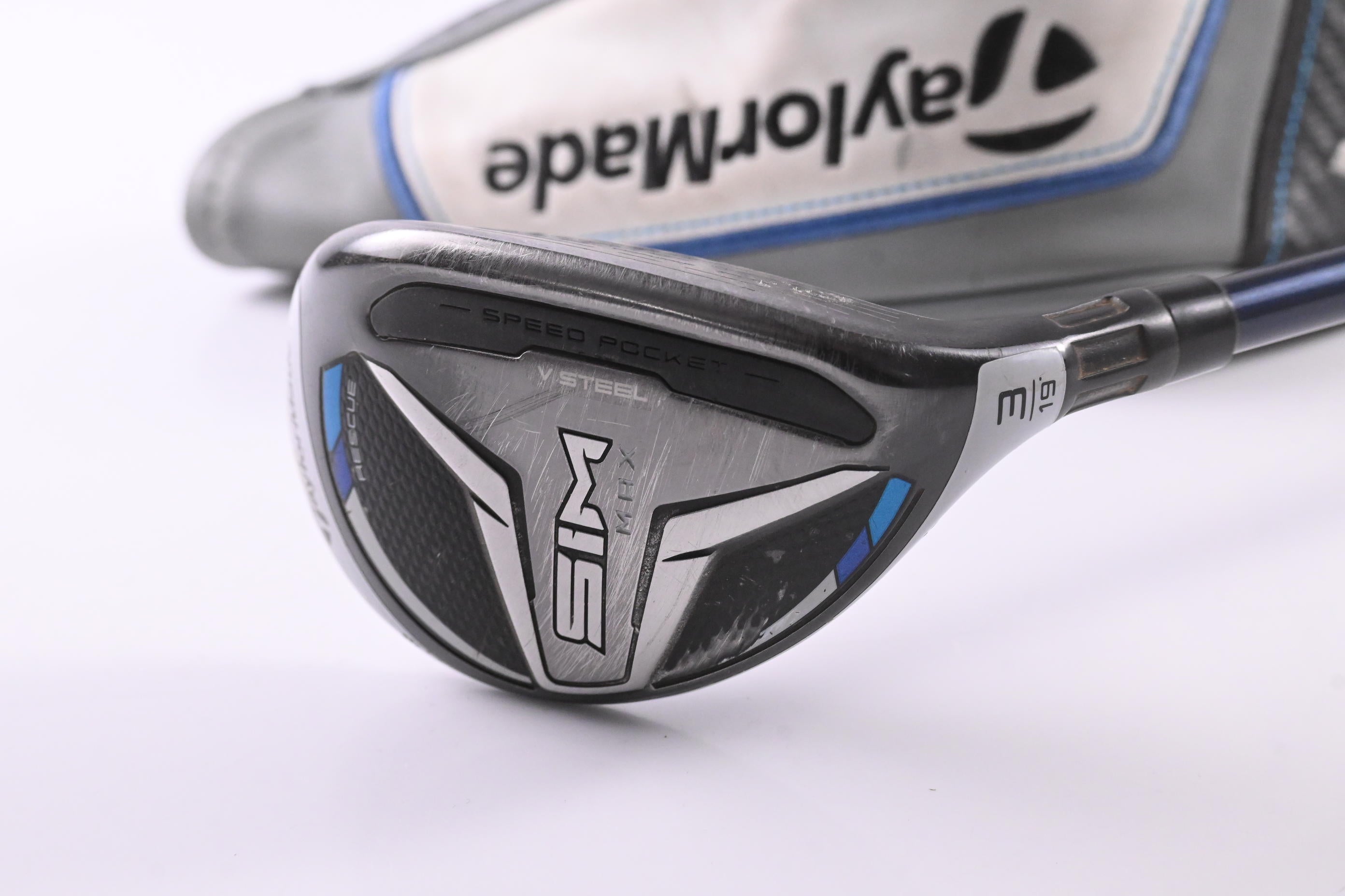 Taylormade SIM Max #3 Hybrid / 19 Degree / Regular Flex Ventus Blue 6 Shaft