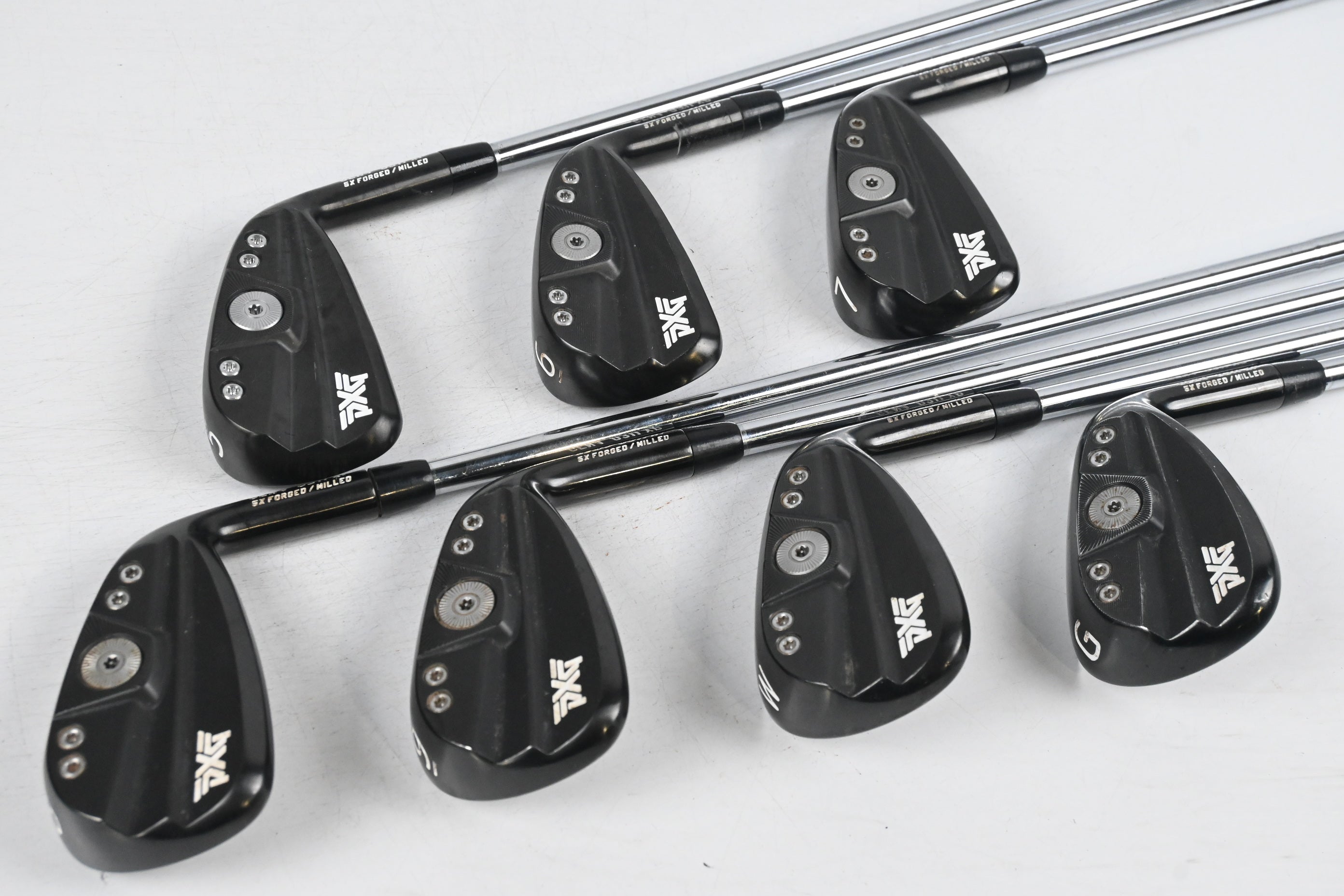 PXG 0311 XP Gen4 Irons / 5-PW+GW / Regular Flex Elevate MPH 95 Shafts