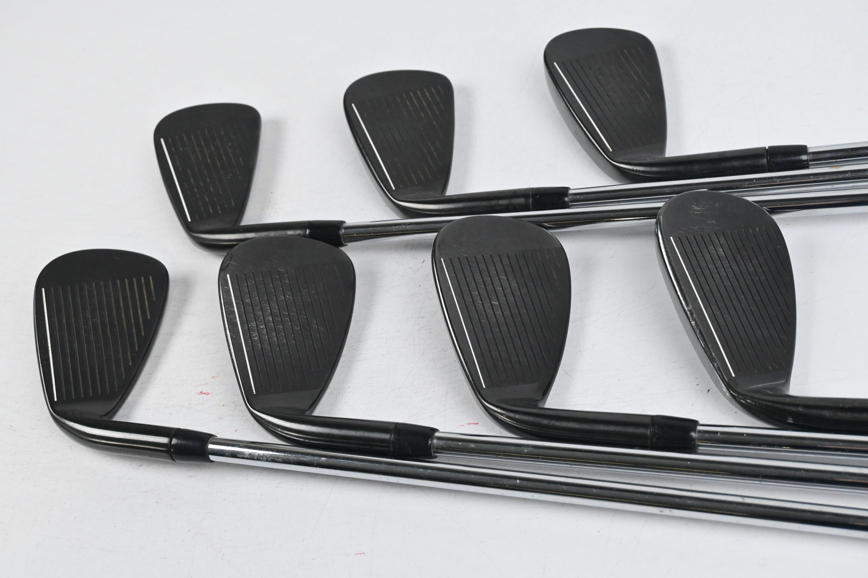 PXG 0311 XP Gen4 Irons / 5-PW+GW / Regular Flex Elevate MPH 95 Shafts