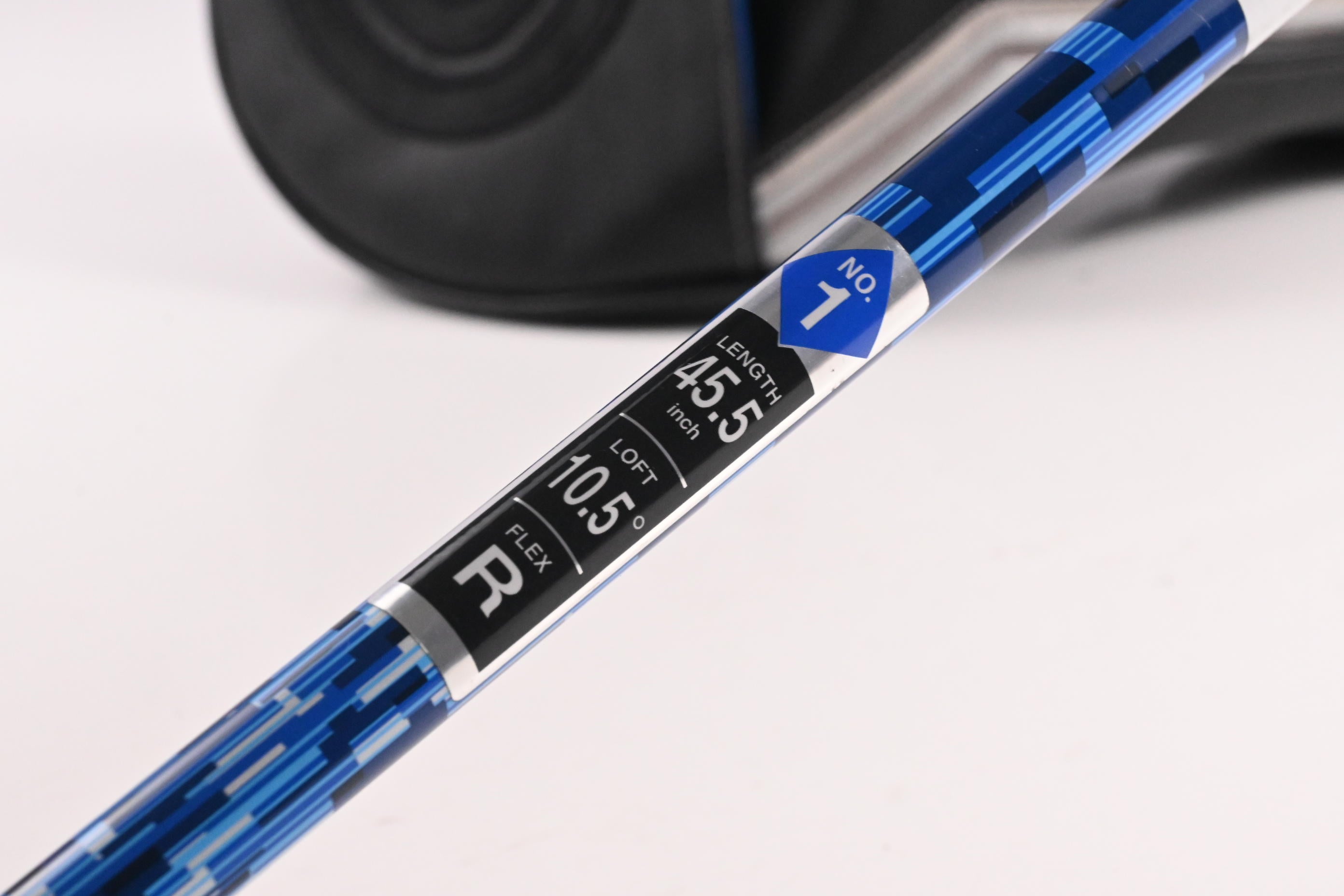 Cleveland Launcher HB Driver / 10.5 Degree / Regular Flex Miyazaki C.Kua 5 Shaft