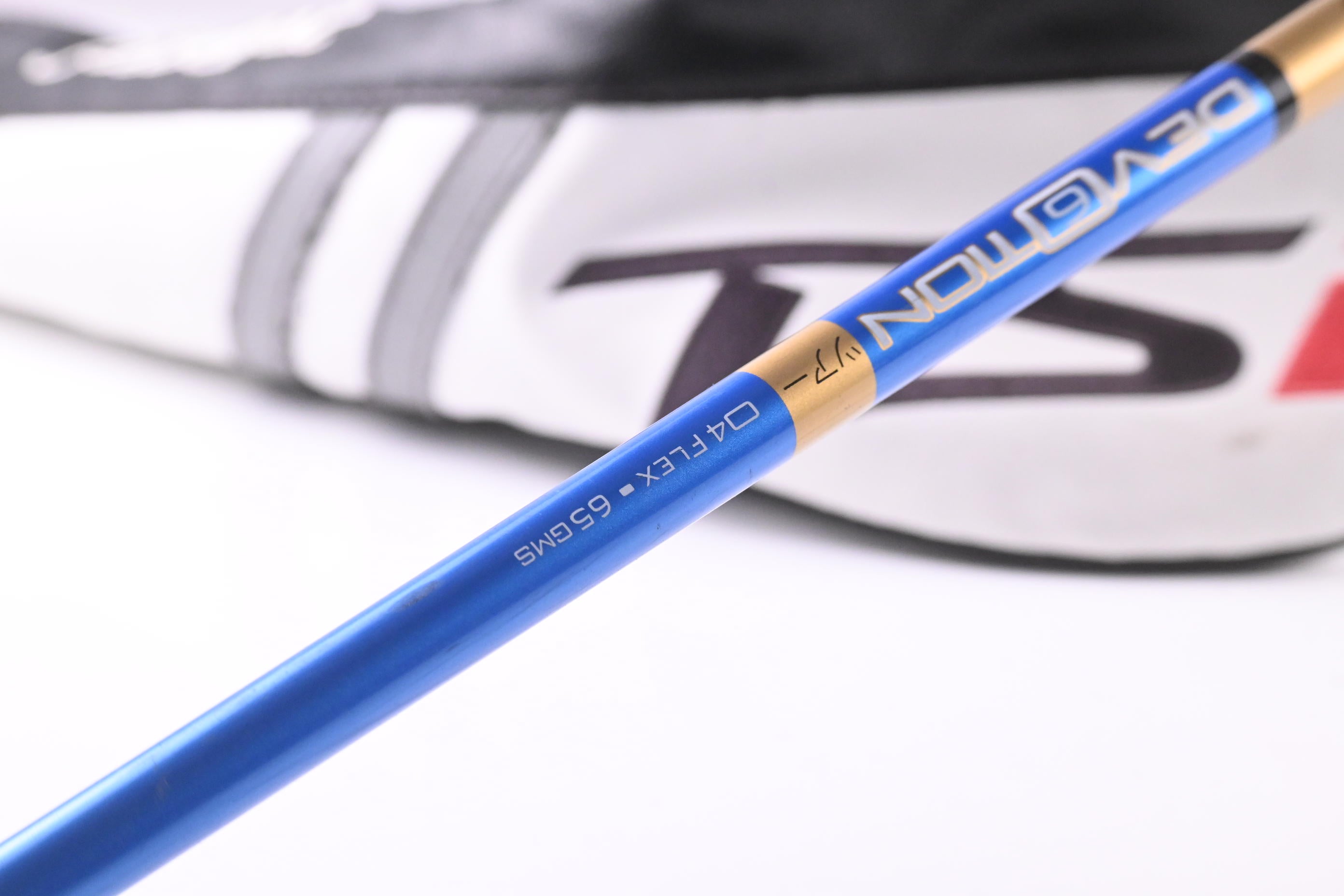 Titleist TSi3 Driver / 9 Degree / Stiff Flex Oban Devotion 65 Shaft