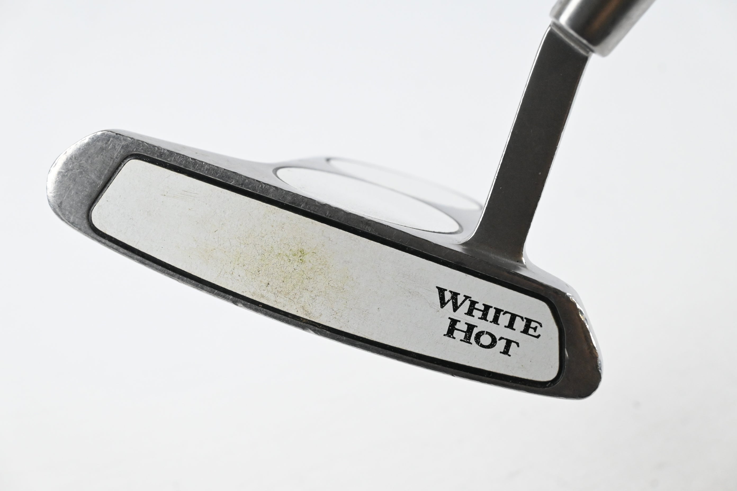 Odyssey White Hot 2-Ball Blade Putter / 31 Inch