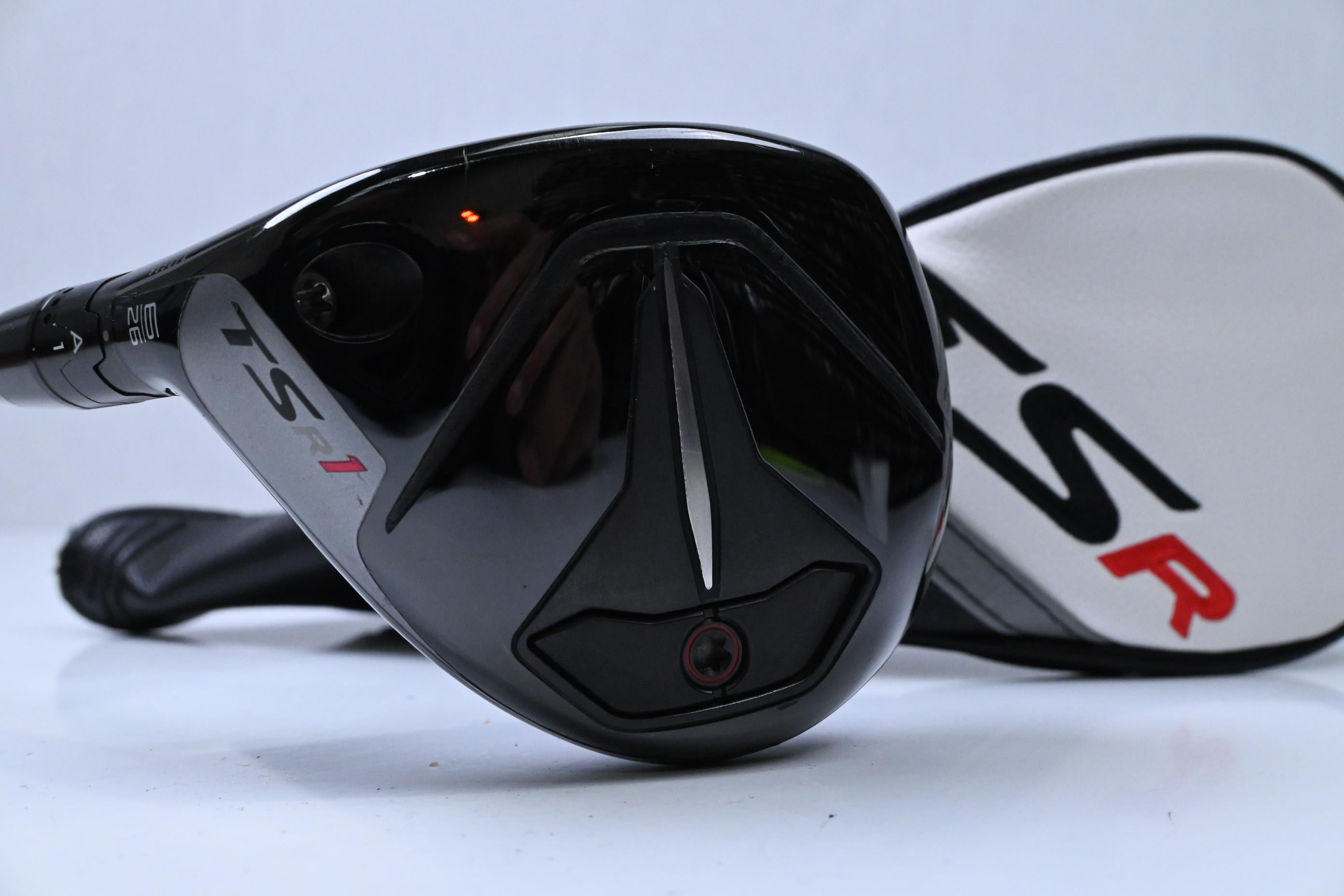 Left Hand Titleist TSR1 #6 Hybrid / 26 Degree / Ladies Flex MMT Speedmesh 40