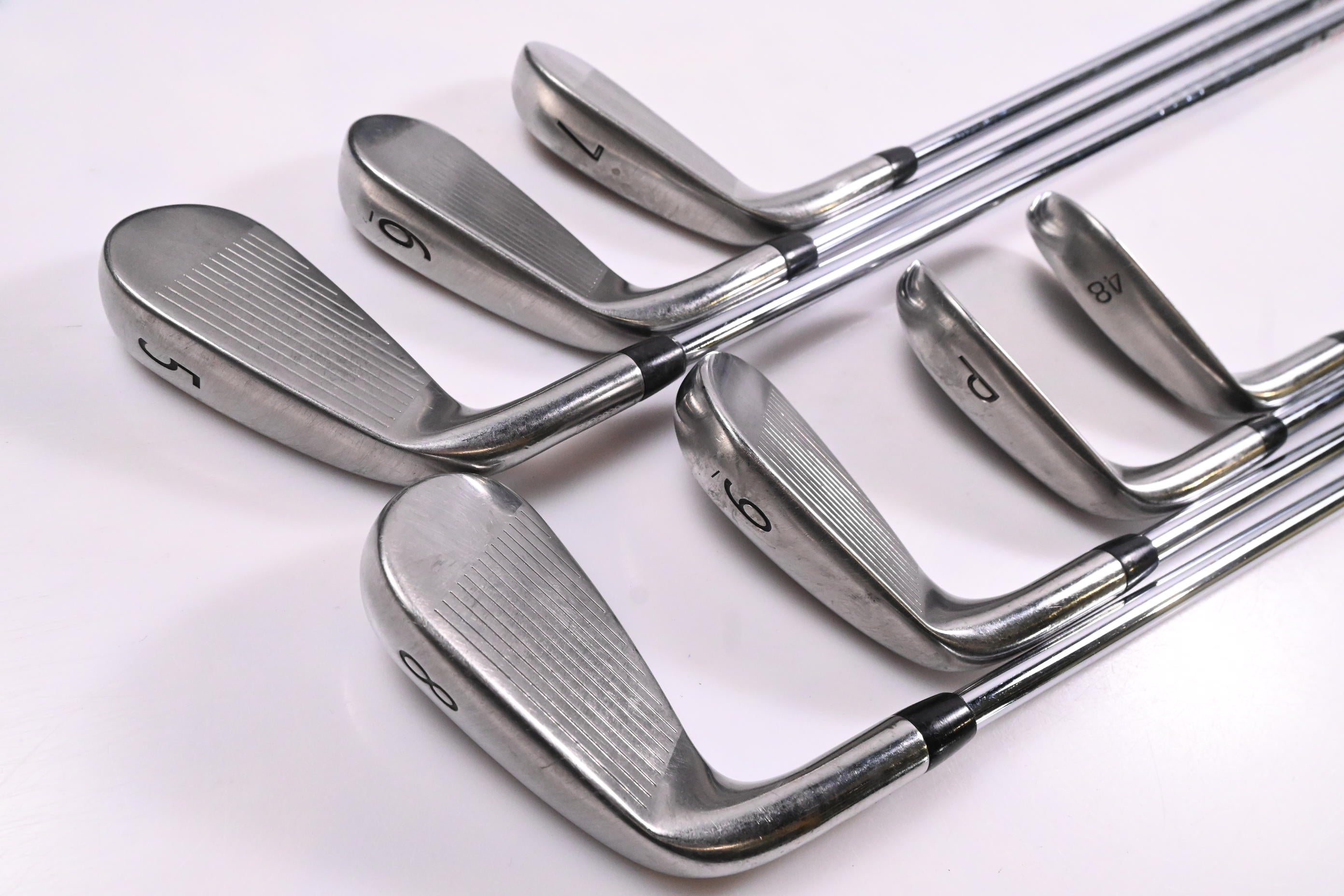 Titleist 718 AP1 Irons / 5-PW+48° / Regular Flex AMT Red R300 Shafts