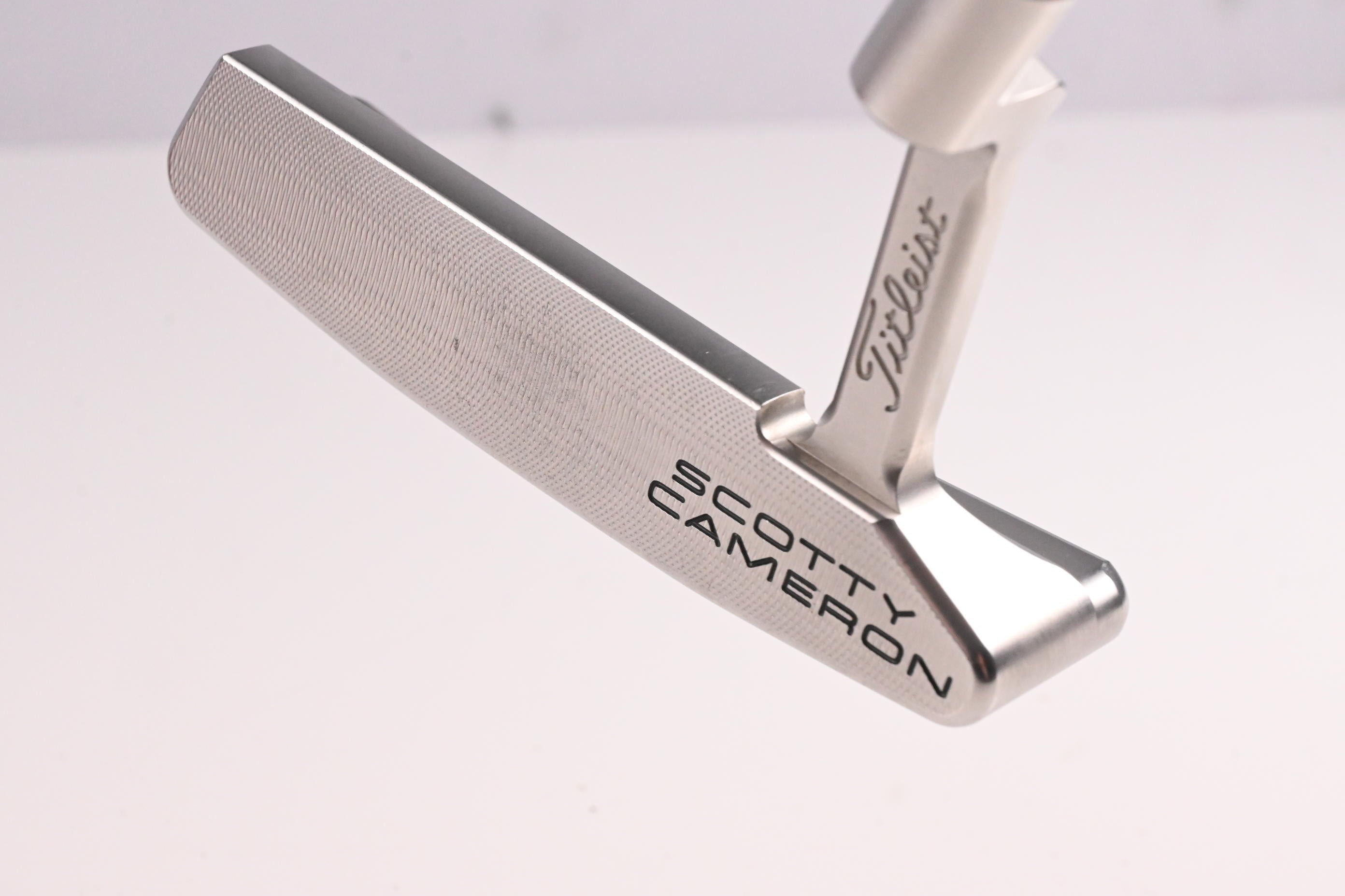 Scotty Cameron Special Select Newport 2 Putter / 34 Inch