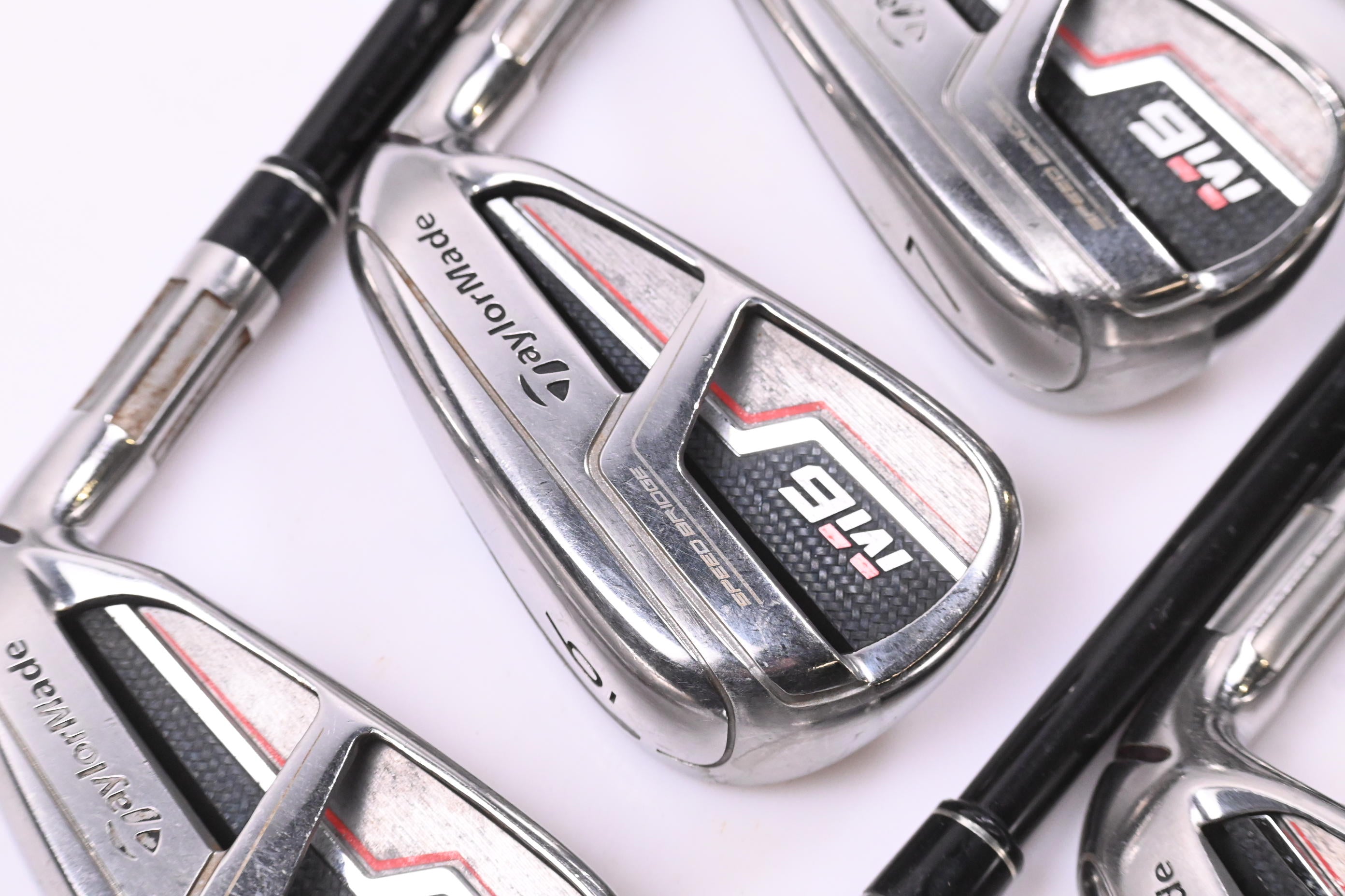 Taylormade M6 Irons / 5-PW+GW+SW / Regular Flex Fujikura Atmos Orange 6