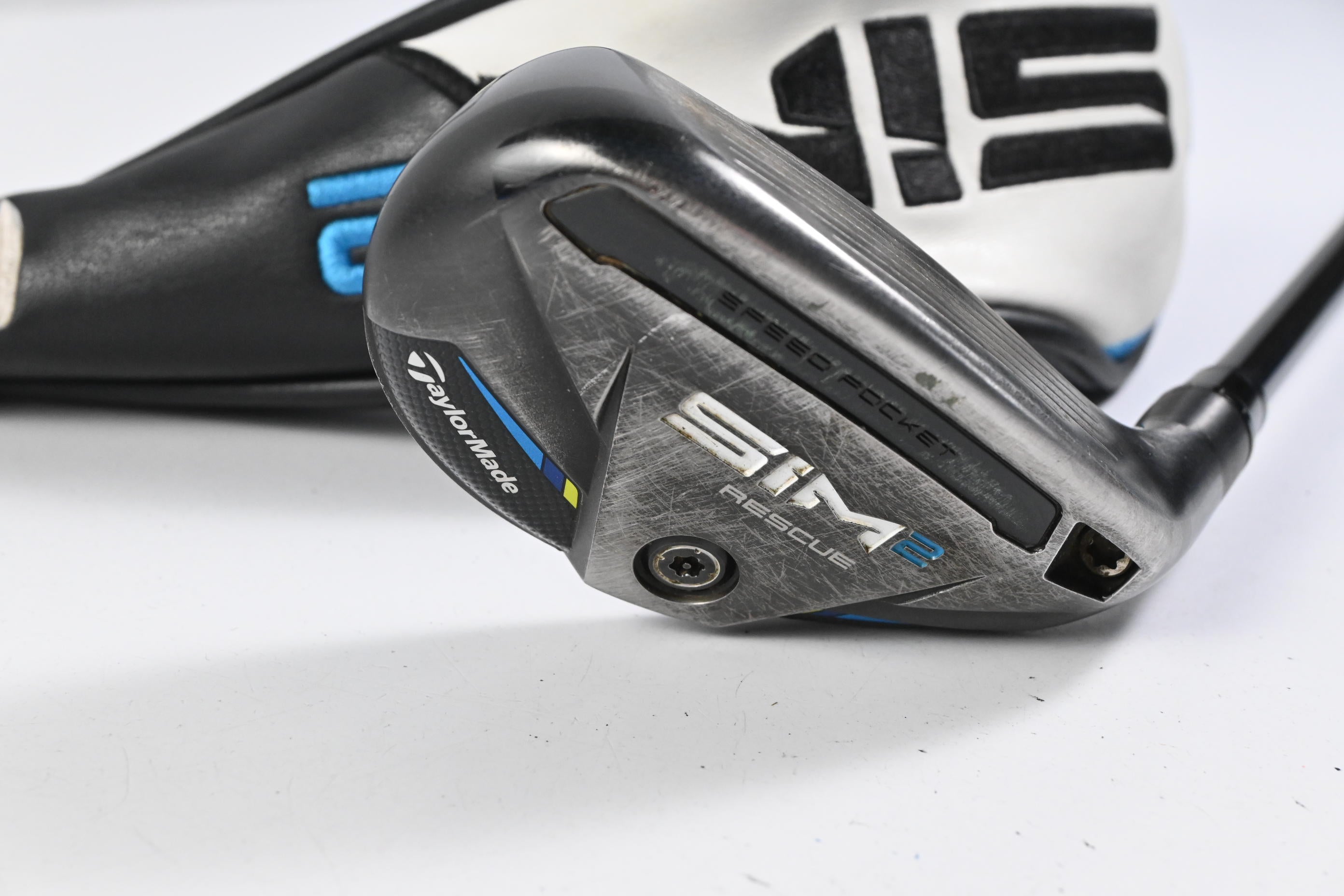 Taylormade SIM2 #3 Hybrid / 19.5 Degree / Stiff Flex Tensei AV Raw Blue 80 Shaft