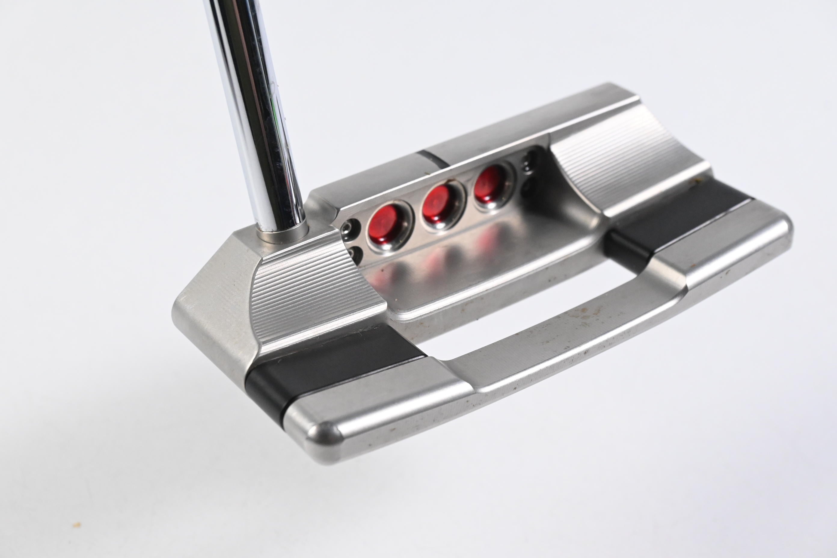 Scotty Cameron 2025 Studio Style Squareback Putter / 34 Inch