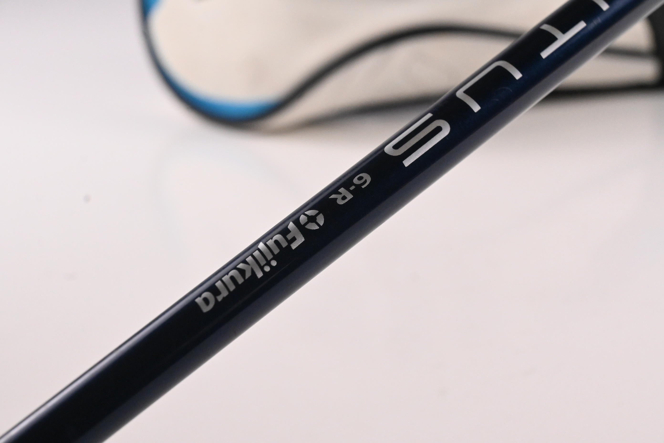 Taylormade SIM2 Max D Driver / 12 Degree / Regular Flex Ventus Blue 6 Shaft