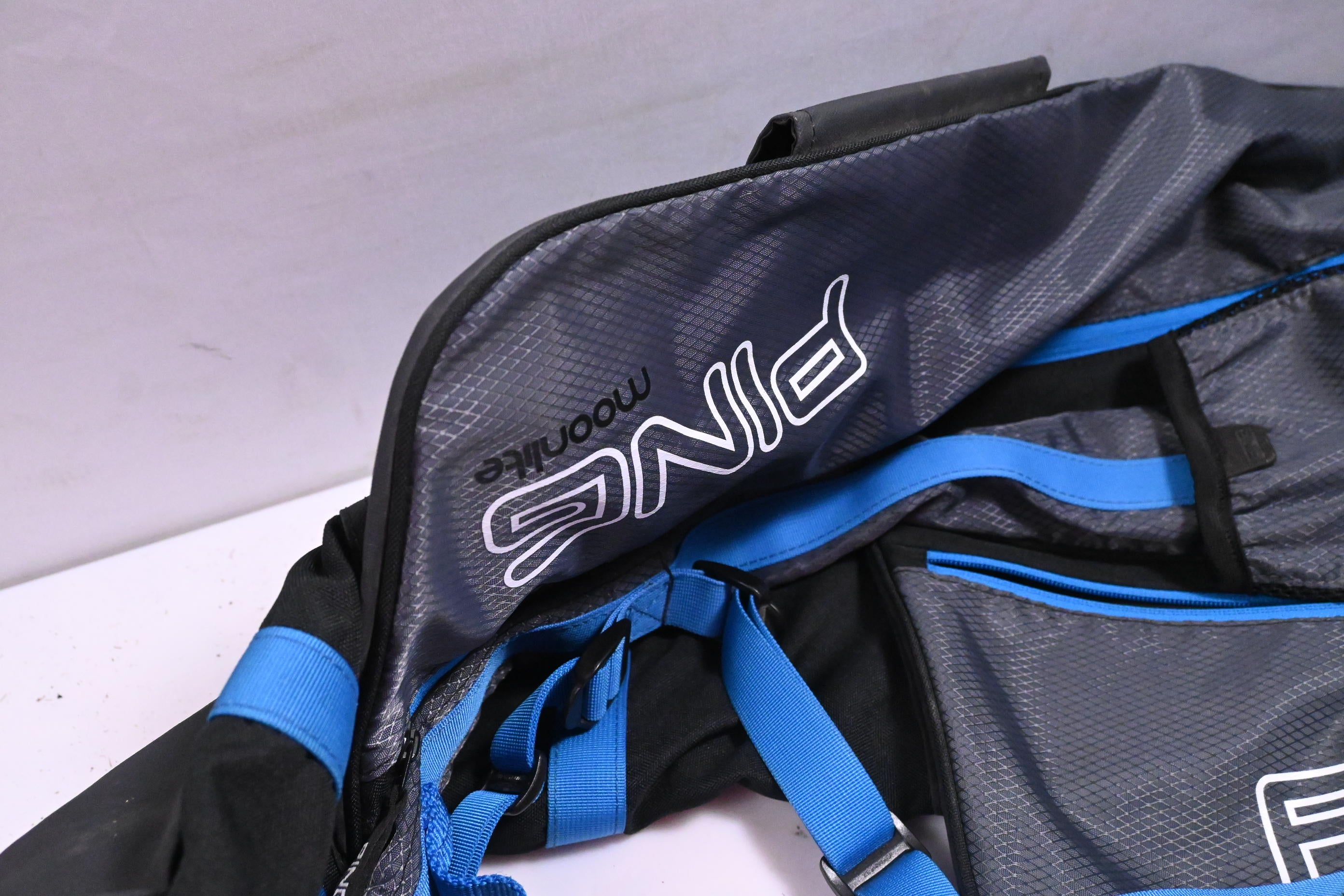 Ping Moonlite Pencil Bag / 2-Way Divider / Black, Blue