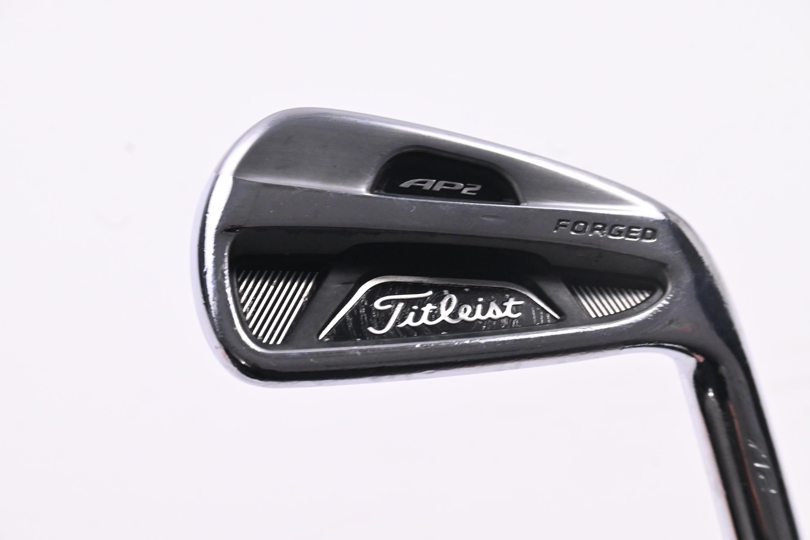 Titleist 712 AP2 #6 Iron / Stiff Flex Dynamic Gold SL S300 Shaft