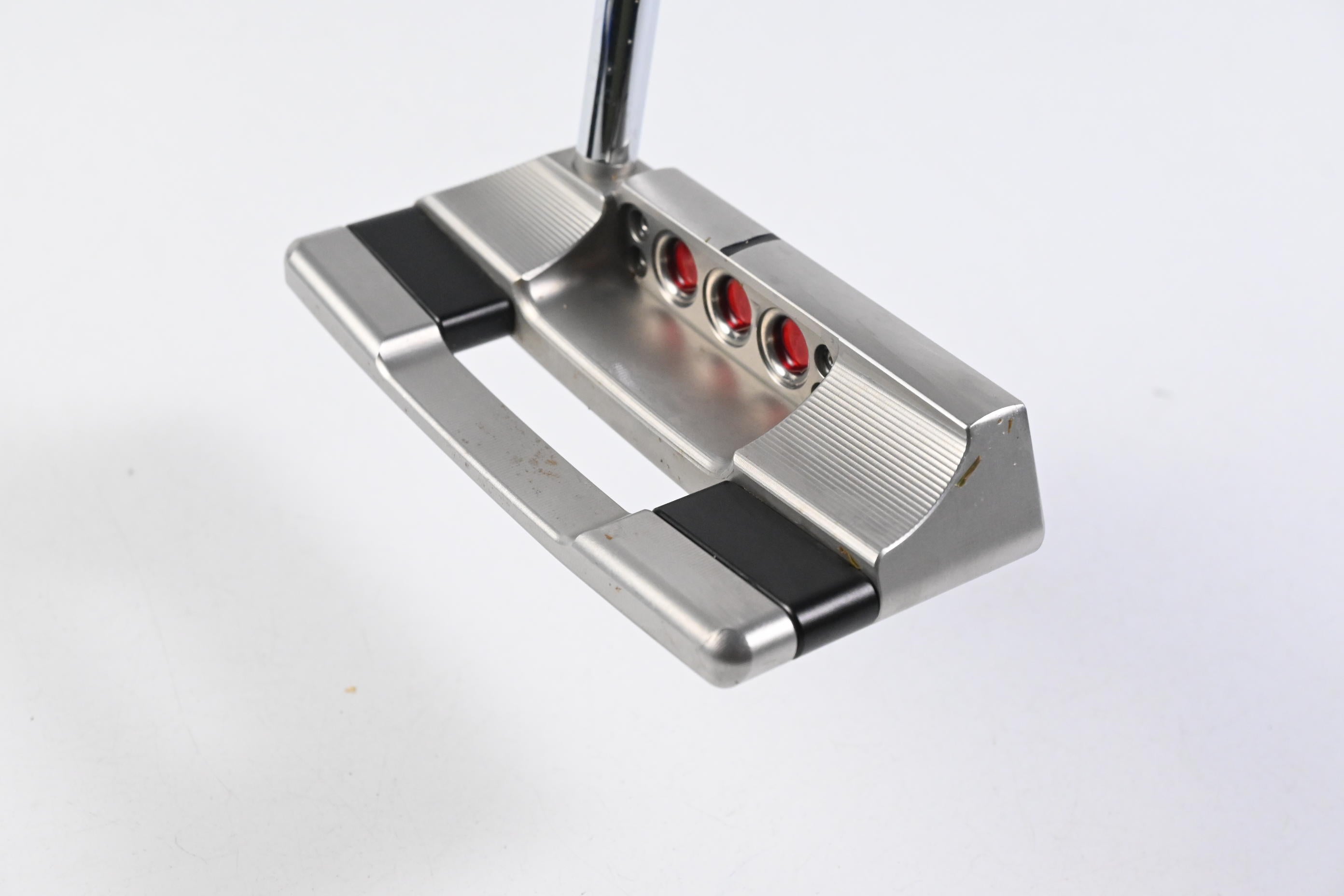 Scotty Cameron 2025 Studio Style Squareback Putter / 34 Inch