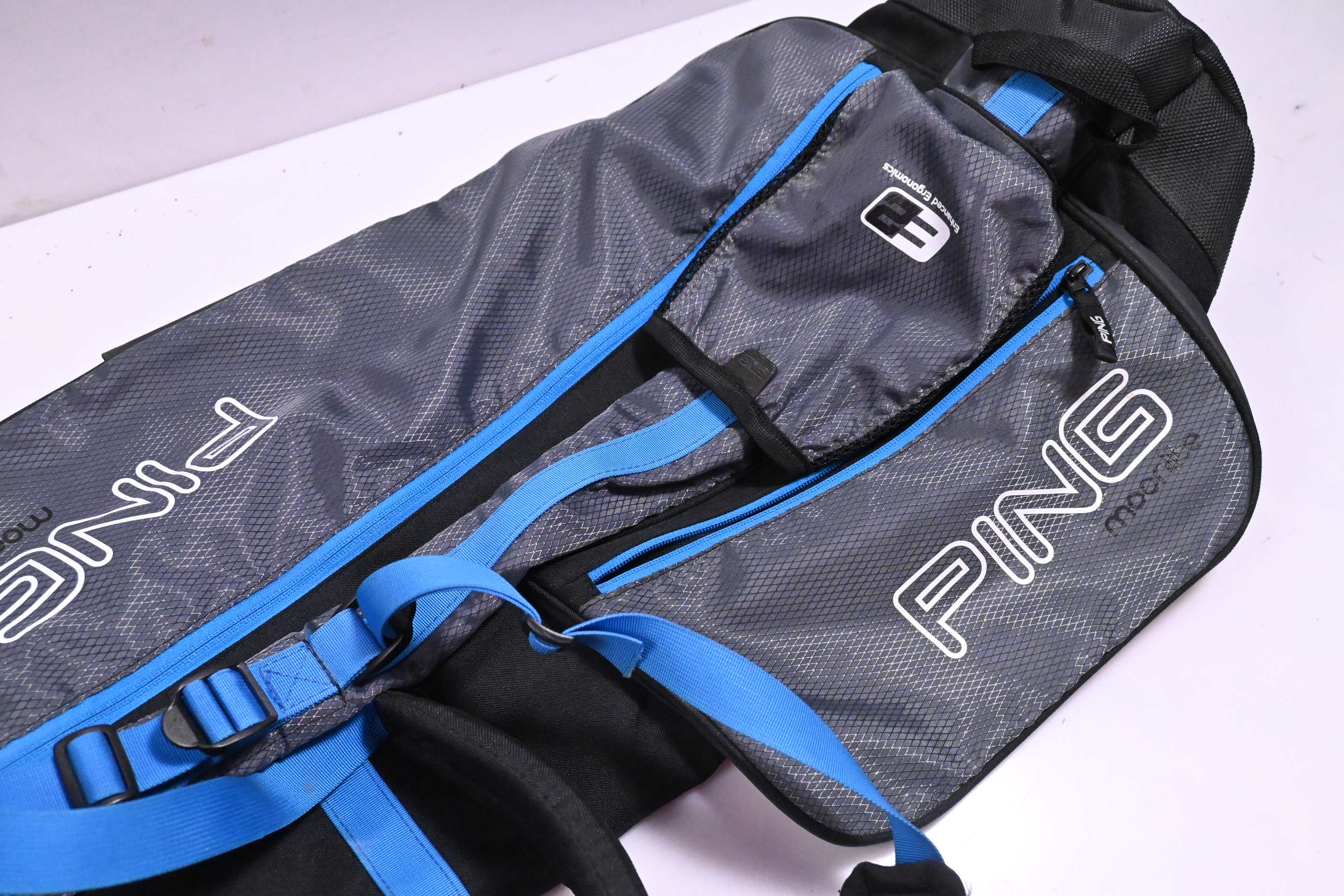 Ping Moonlite Pencil Bag / 2-Way Divider / Black, Blue