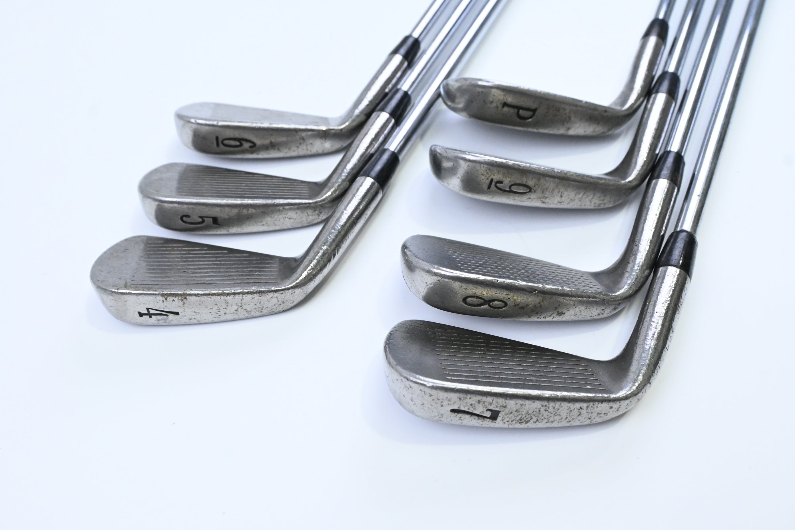 Titleist 704.CB Irons / 4-PW / Regular Flex Dynamic Gold R300 Shafts