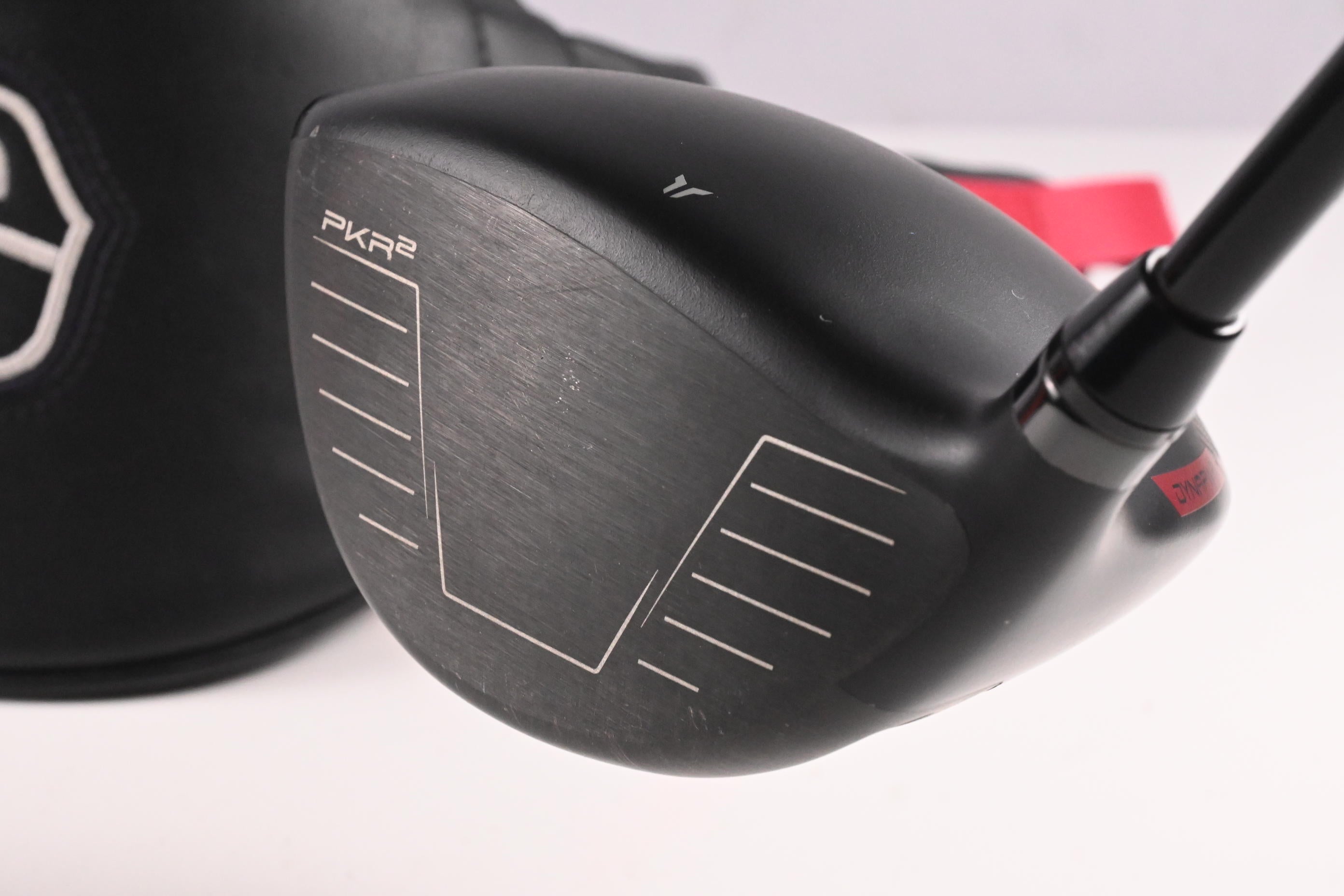 Wilson Dynapower Titanium 2023 Driver / 10.5 Degree / Stiff Flex HZRDUS Smoke