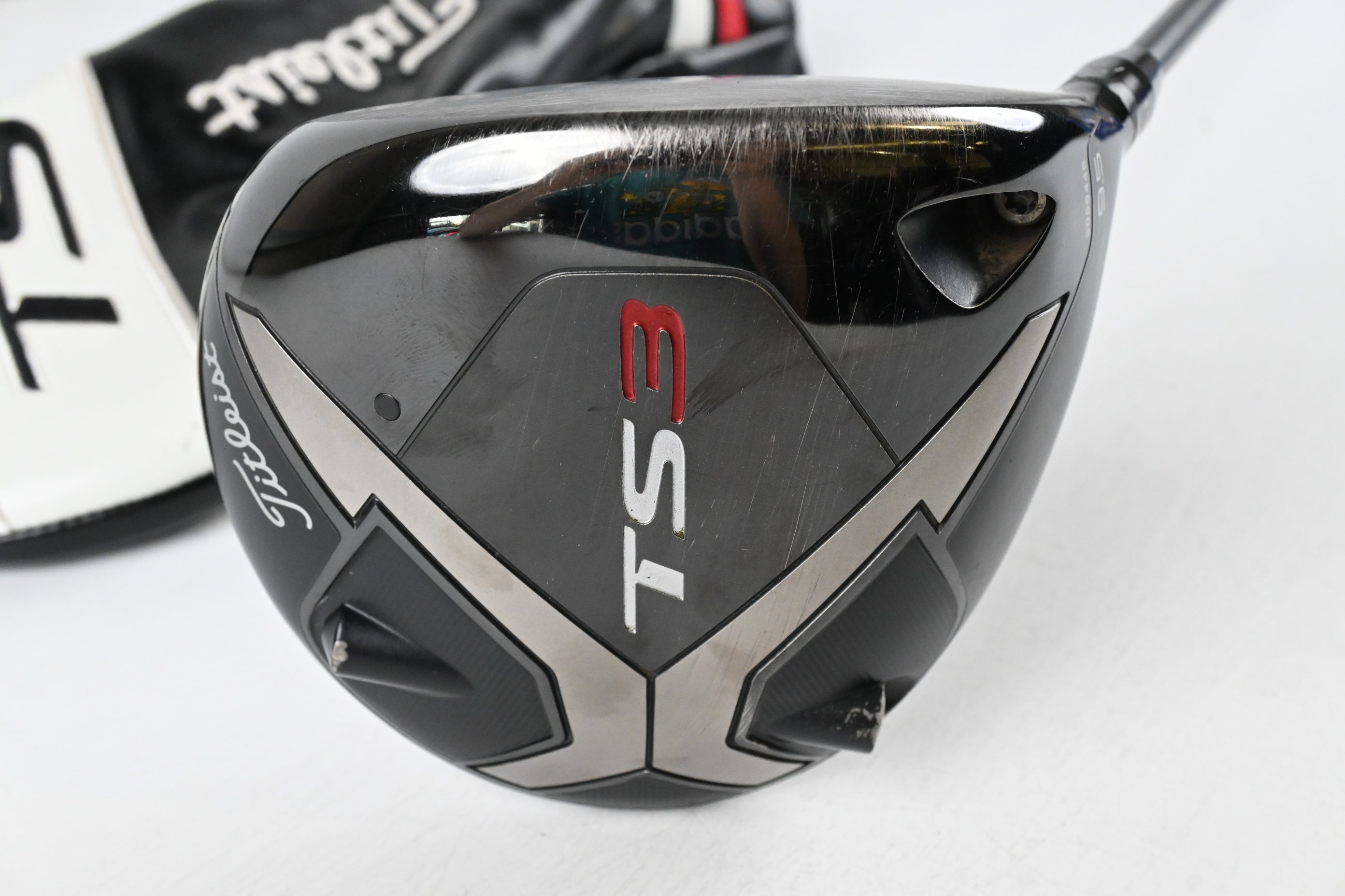 Titleist TS2 Driver / 9.5 Degree / Stiff Flex HZRDUS Smoke Black 60 Shaft