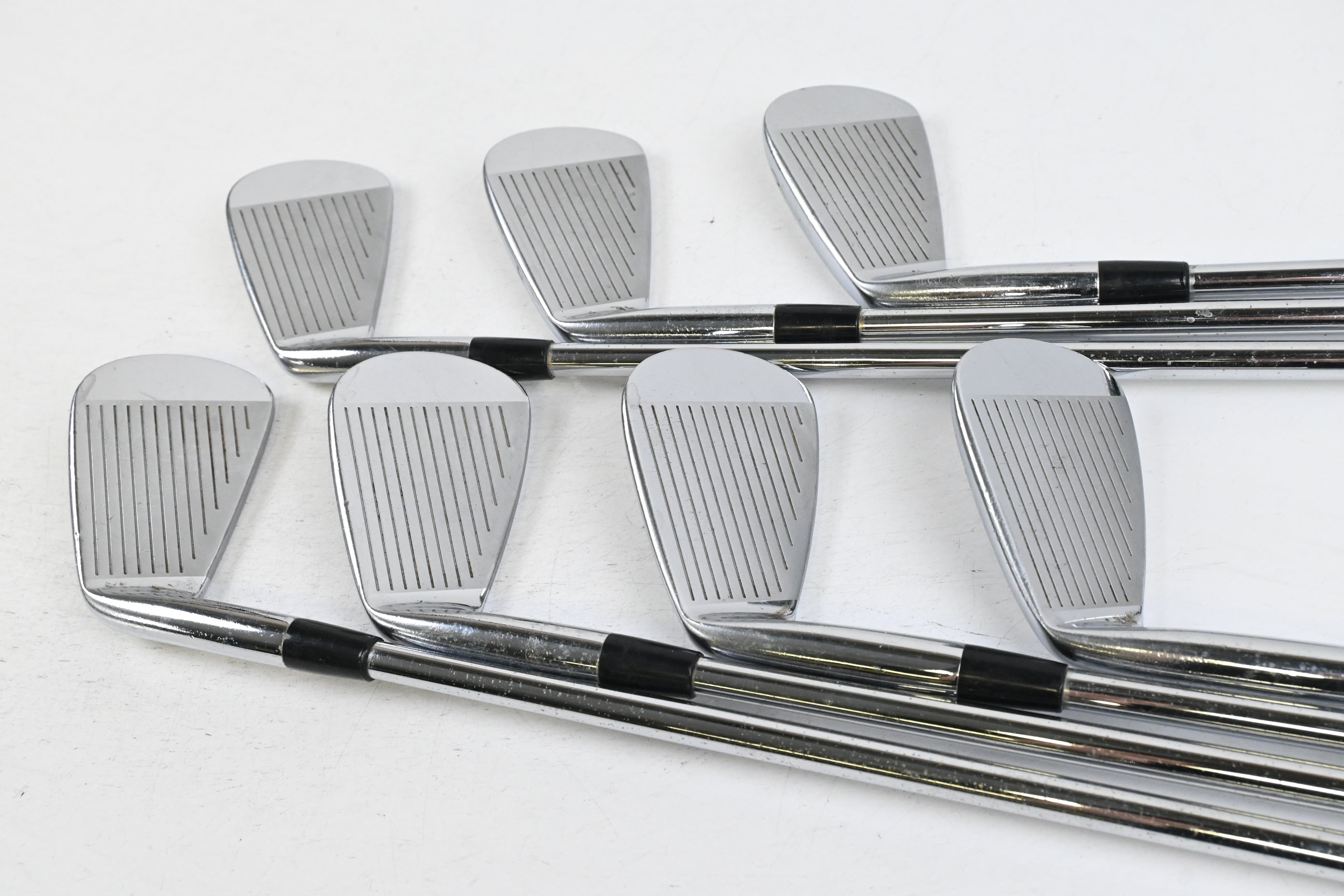 Mizuno MP-54 Irons / 4-PW / Regular Flex Dynamic Gold R300 Shafts