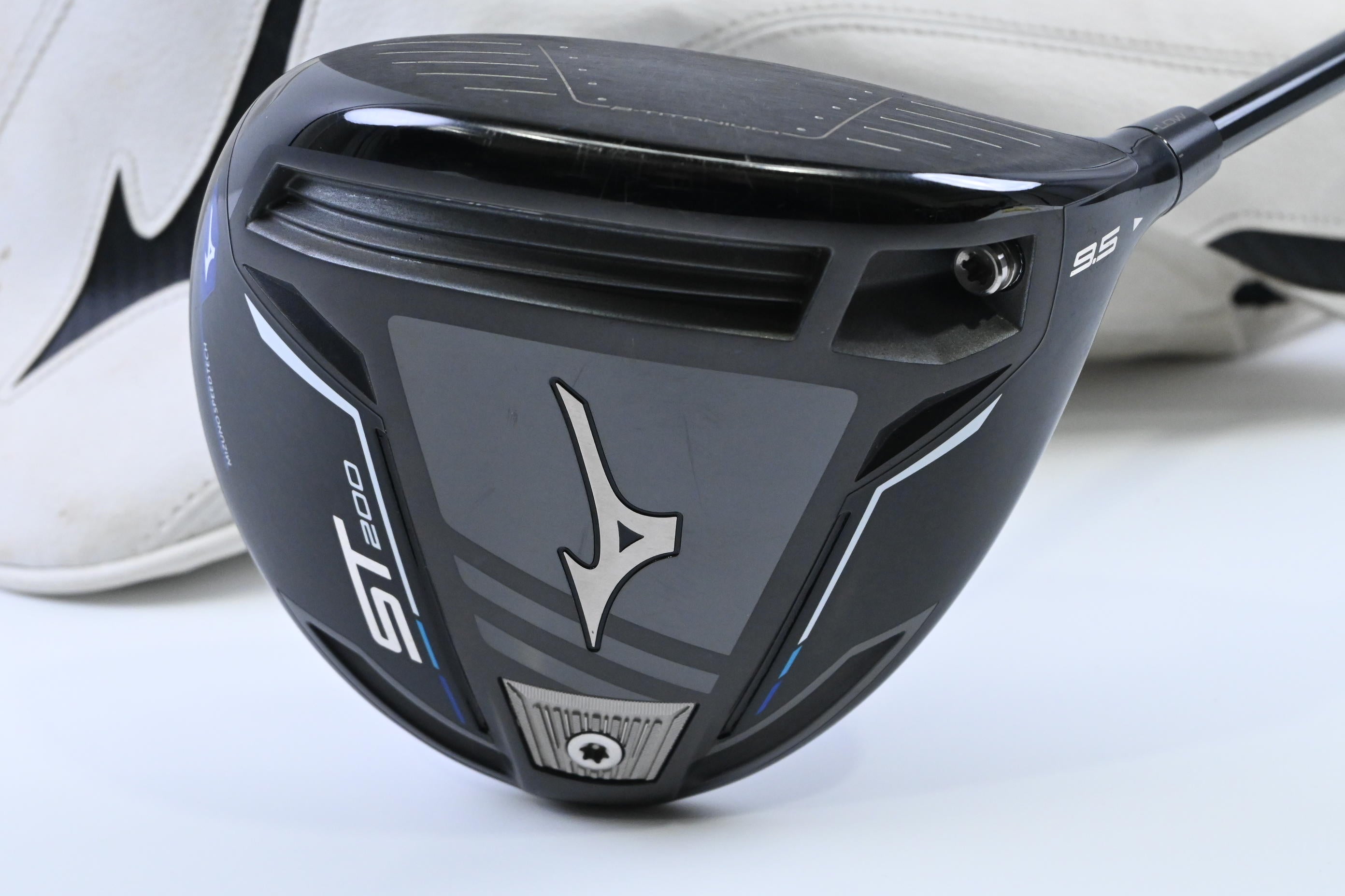 Mizuno ST200 Driver / 9.5 Degree / X-Flex Kuro Kage Silver 30 Shaft