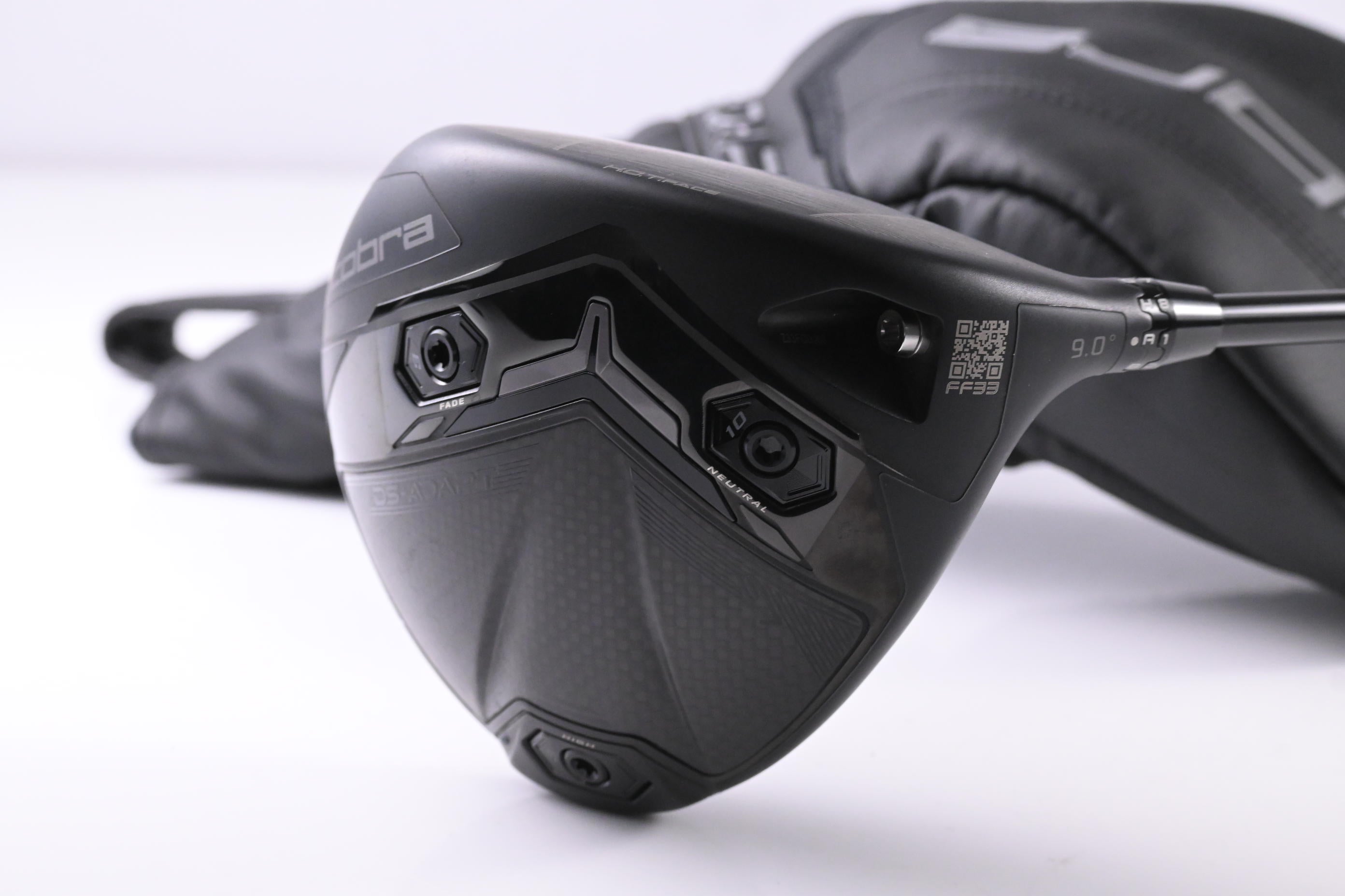 Cobra DS-Adapt LS Driver / 9 Degree / X-Flex Denali Black 60 Shaft