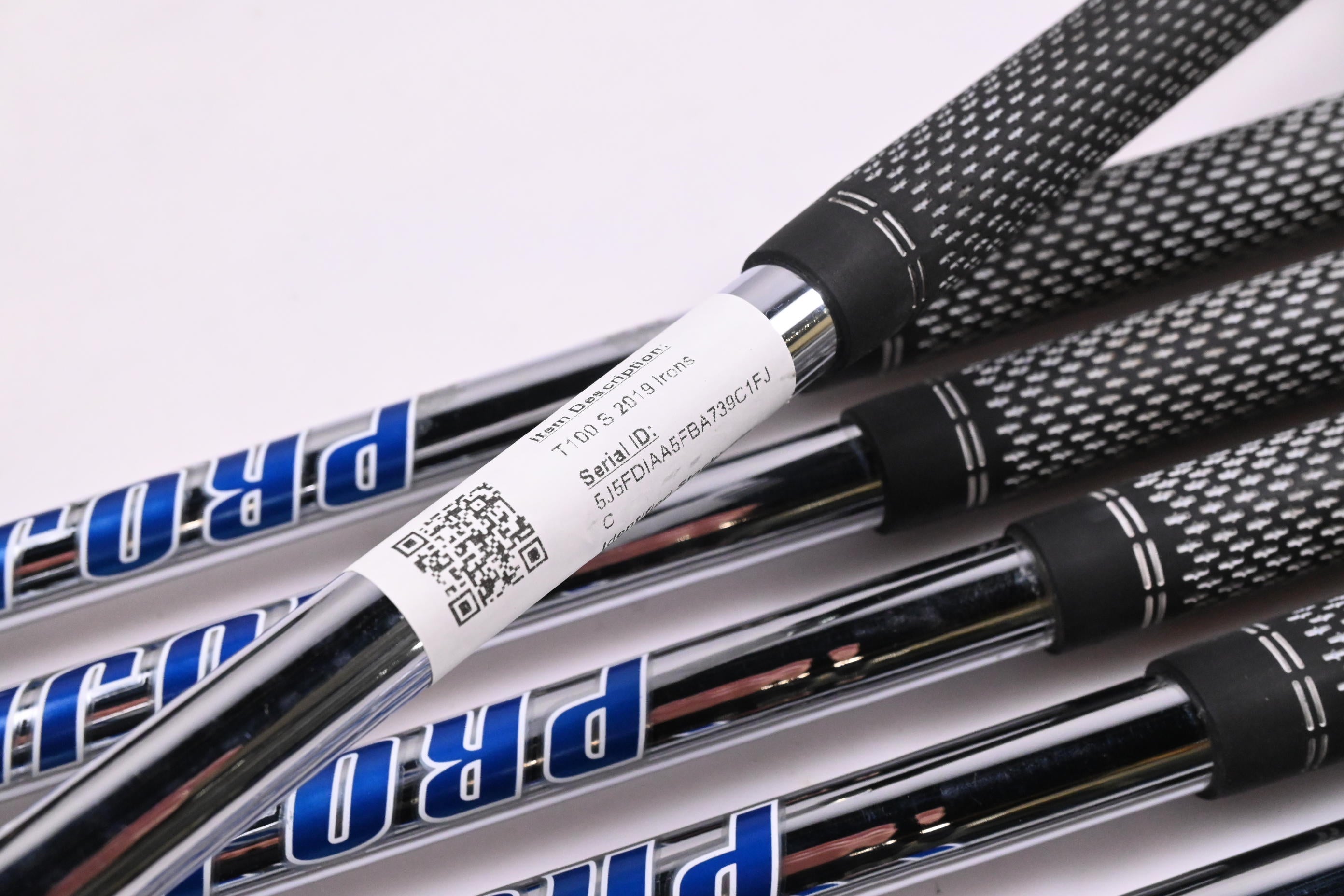 Titleist T100 S 2019 Irons / 4-PW / Stiff Flex Project X LZ 120 Shafts