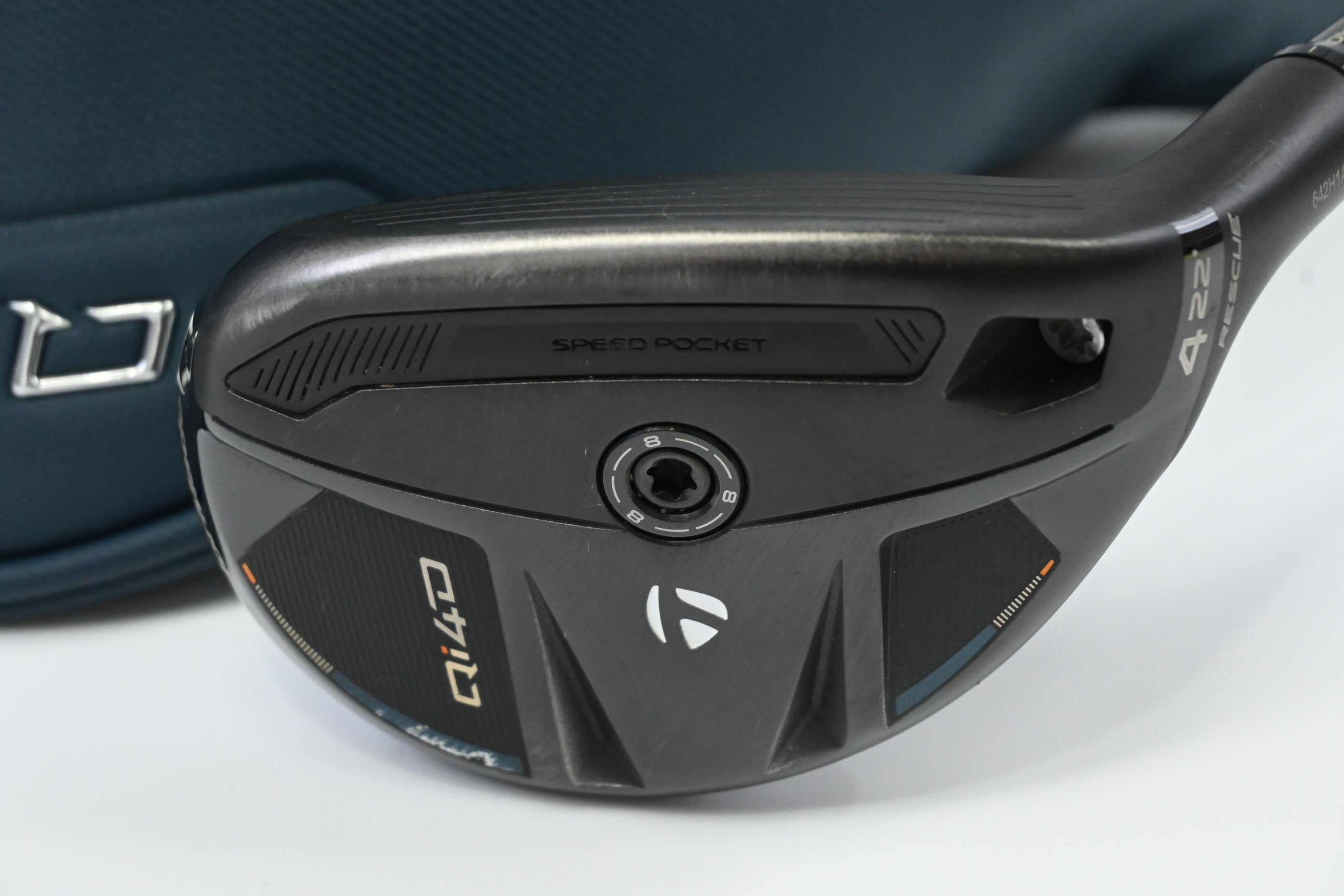 Taylormade Qi4D #4 Hybrid / 22 Degree / Stiff Flex KBS Reax White 75 Shaft