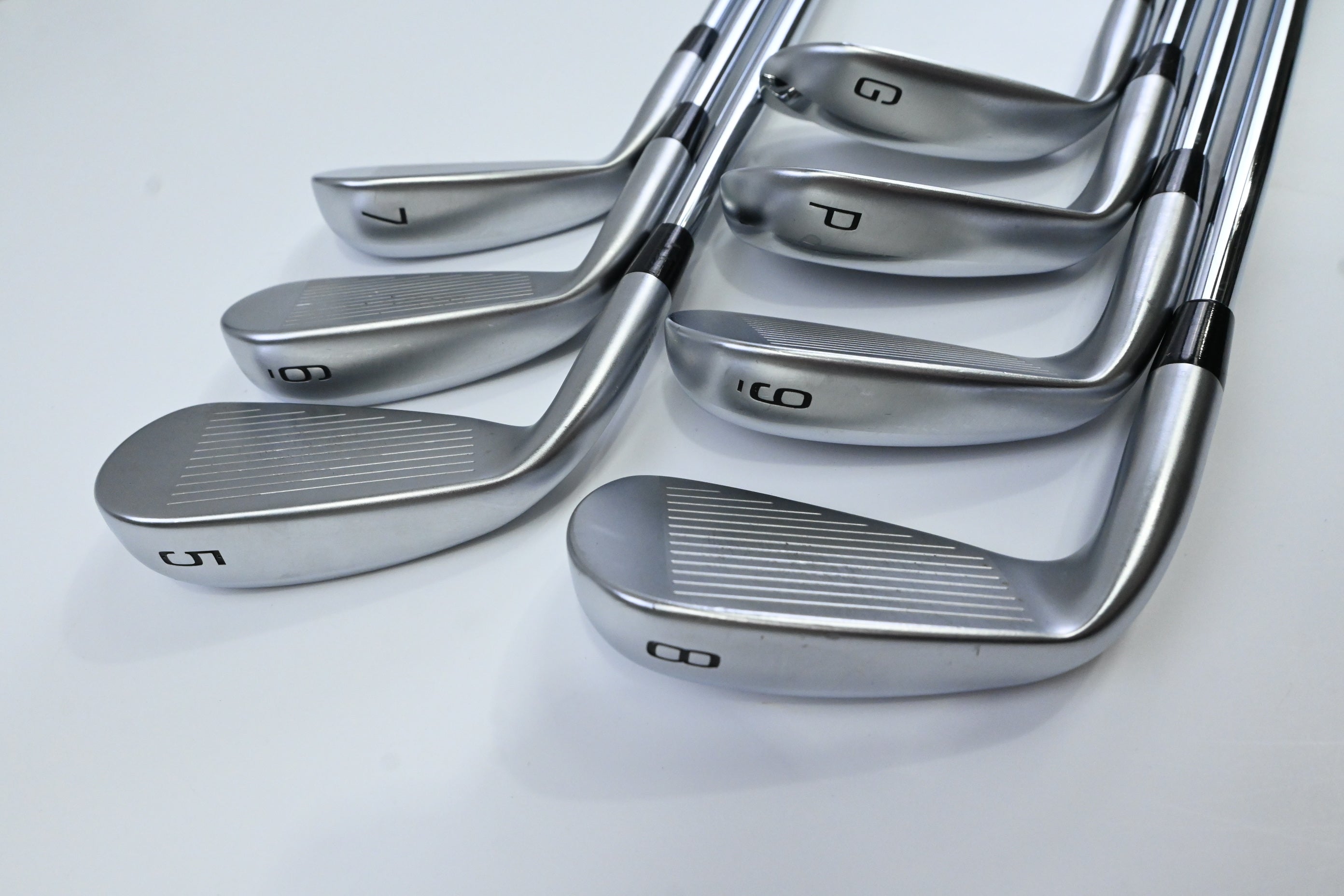 Mizuno JPX 921 Hot Metal Irons / 5-PW+GW / Stiff Flex Dynamic Gold 105 S300