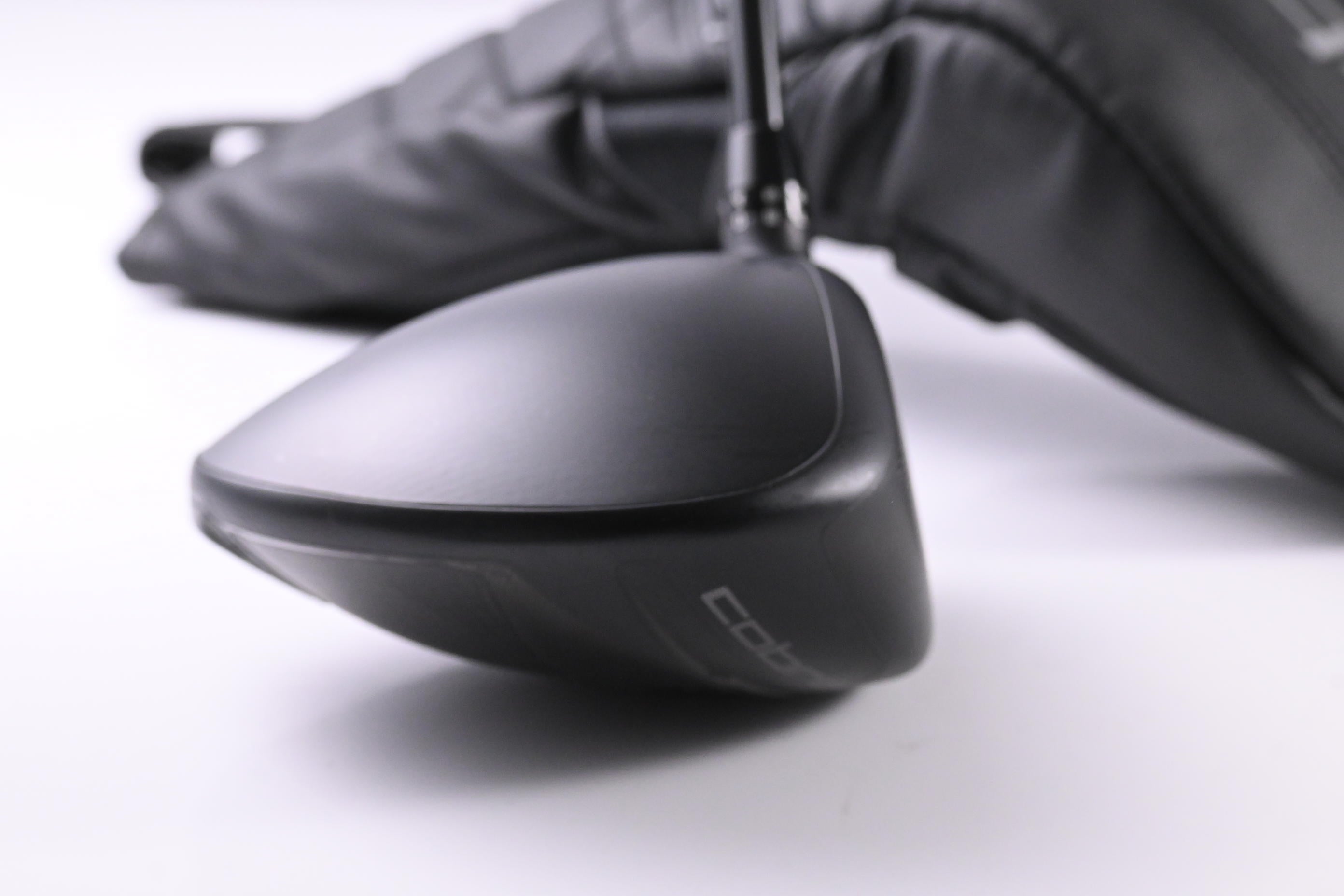 Cobra DS-Adapt LS Driver / 9 Degree / X-Flex Denali Black 60 Shaft