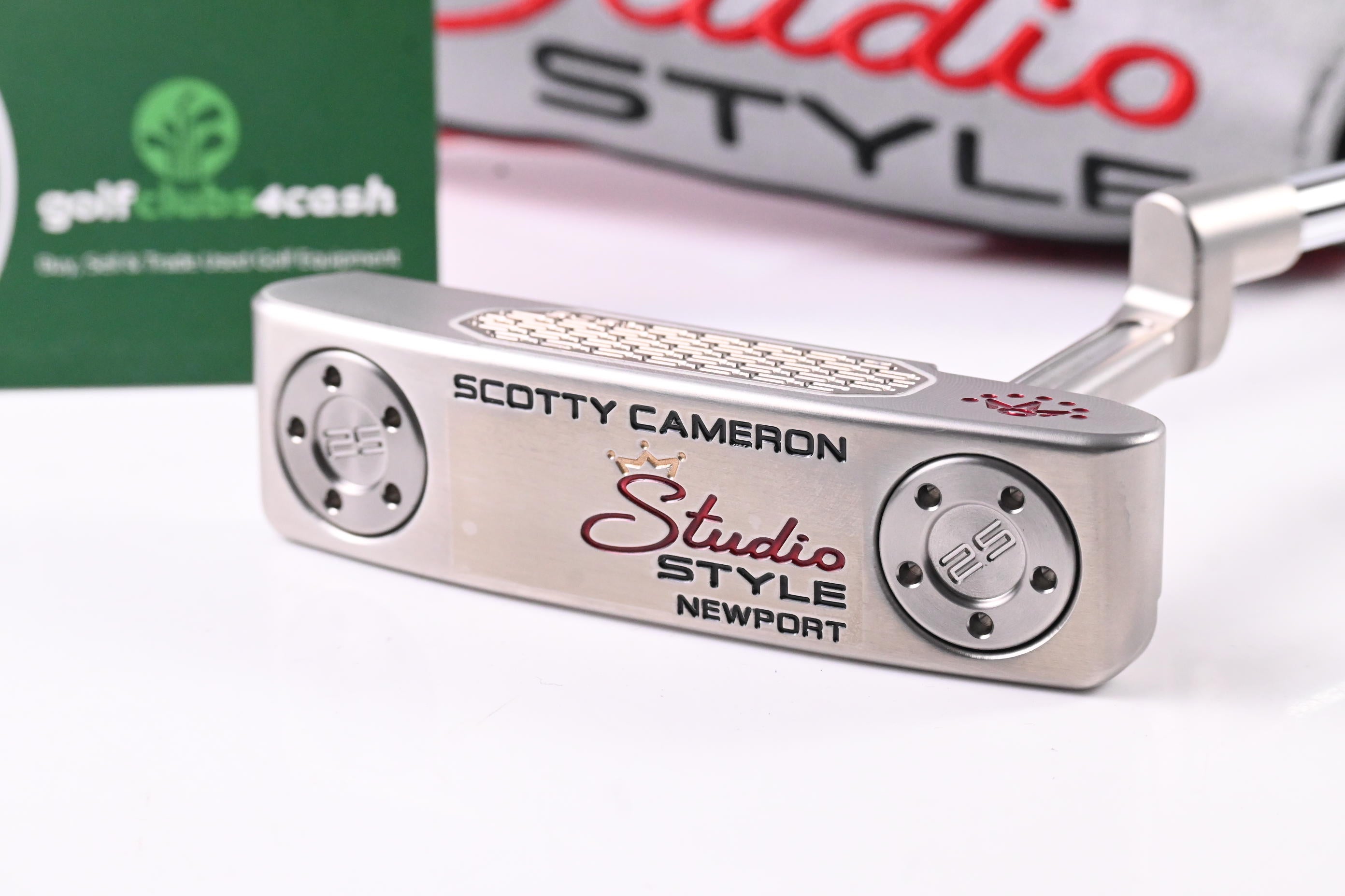 Scotty Cameron Studio Style Newport 2025 Putter / 35 Inch