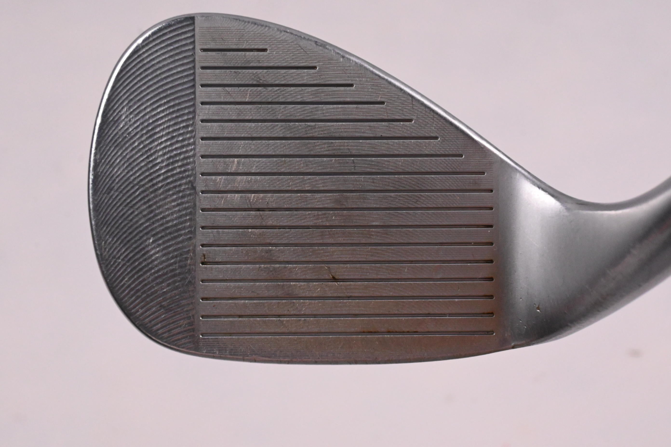 Cleveland RTX-4 Sand Wedge / 54 Degree / Stiff Flex Dynamic Gold S400 Shaft