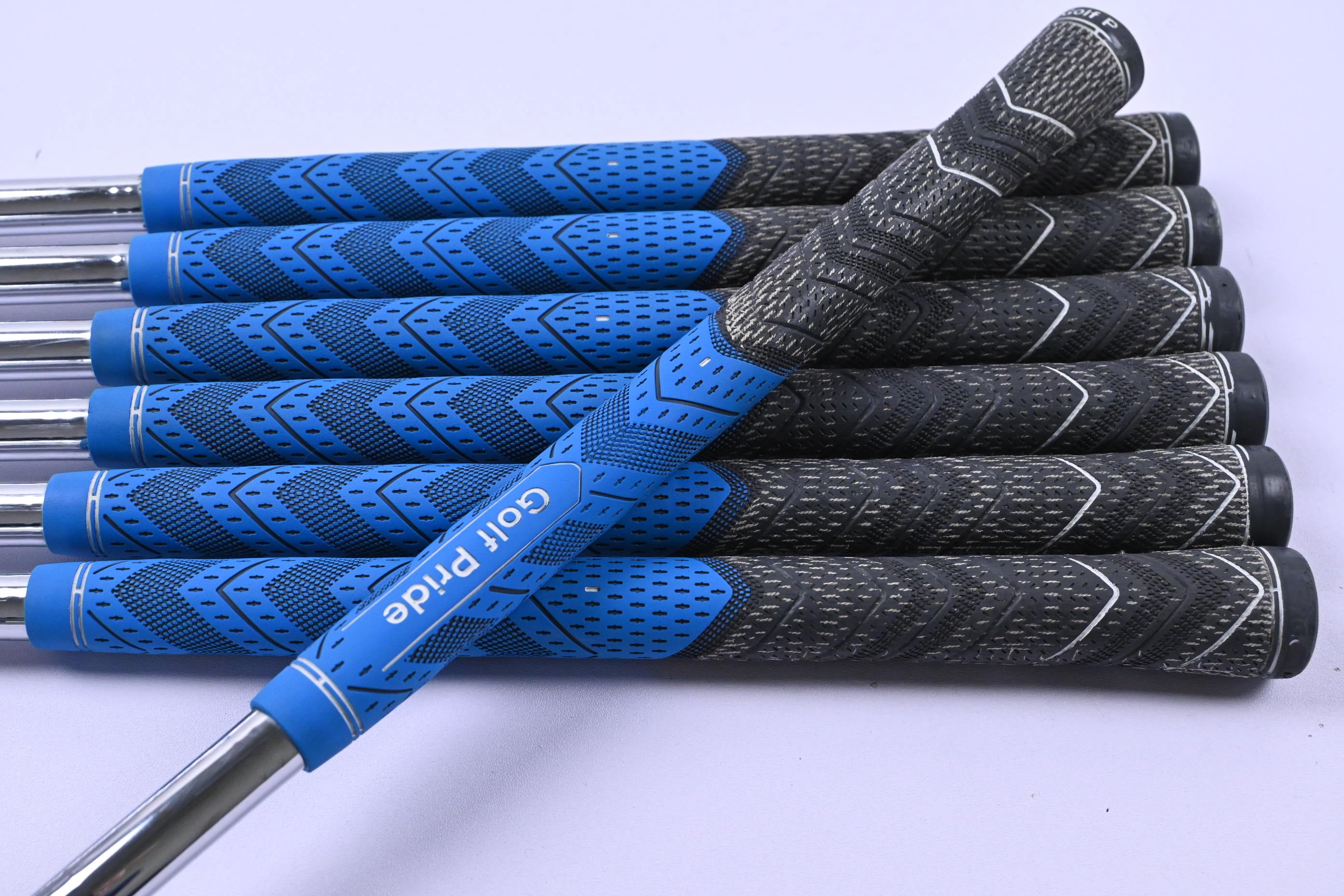 Taylormade P790 2017 Irons / 4-PW / Regular Flex N.S.PRO 850 GH Shafts