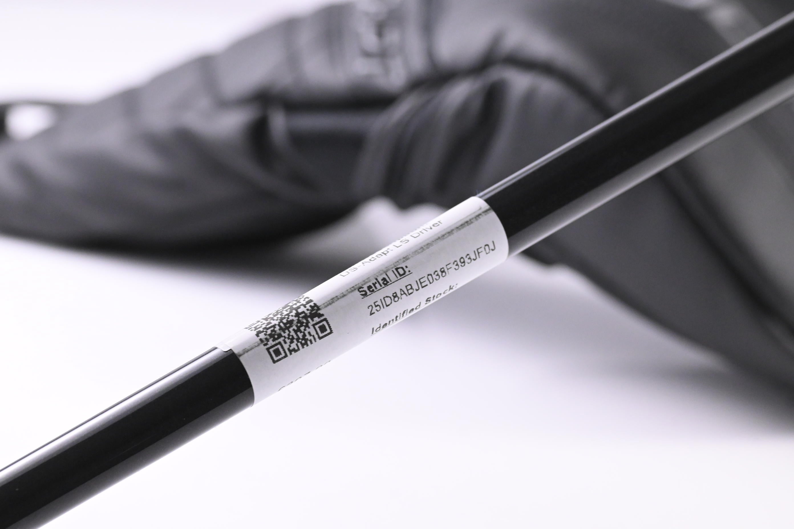 Cobra DS-Adapt LS Driver / 9 Degree / X-Flex Denali Black 60 Shaft