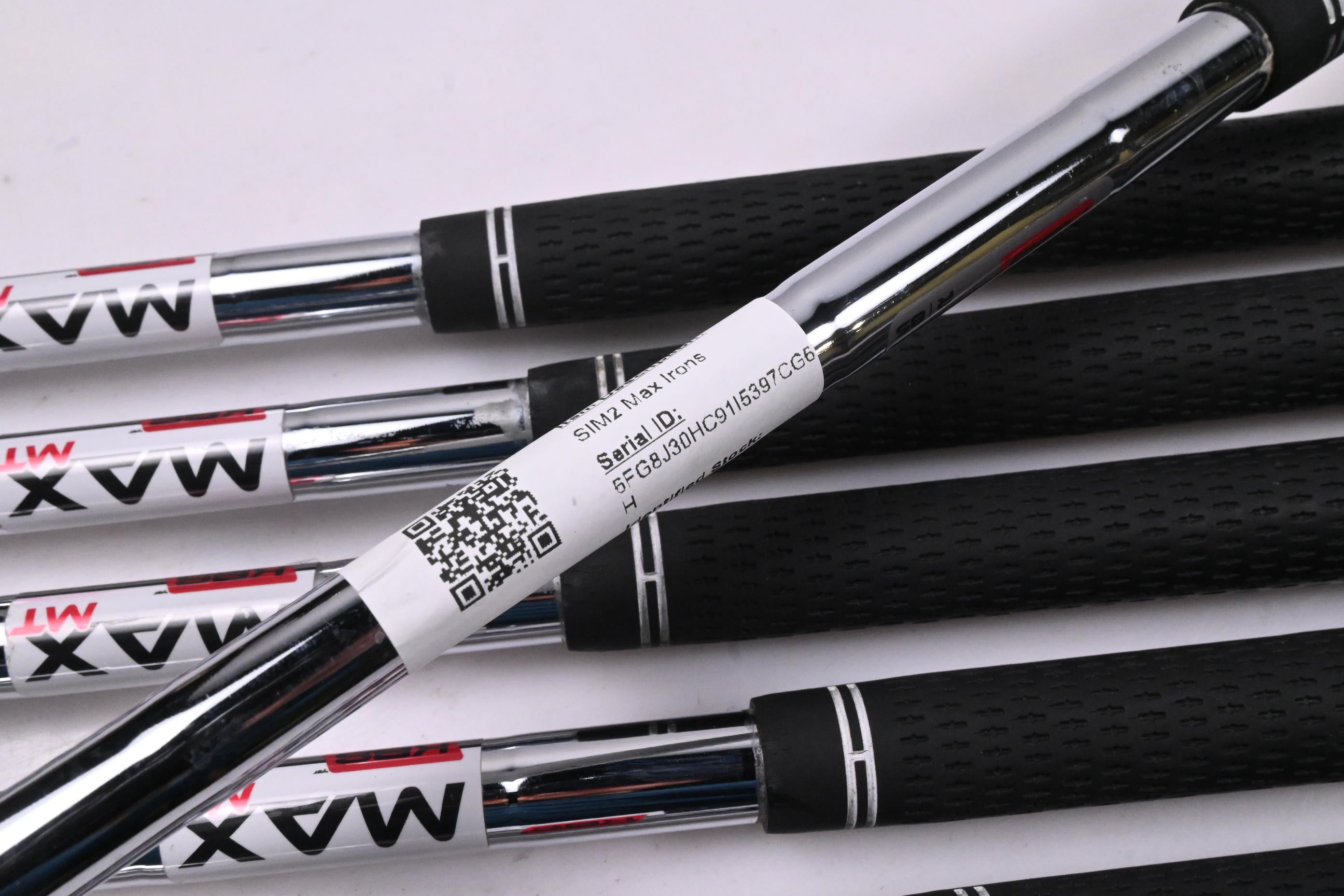 Taylormade SIM2 Max Irons / 4-PW / Regular Flex KBS MAX MT 85 Shafts