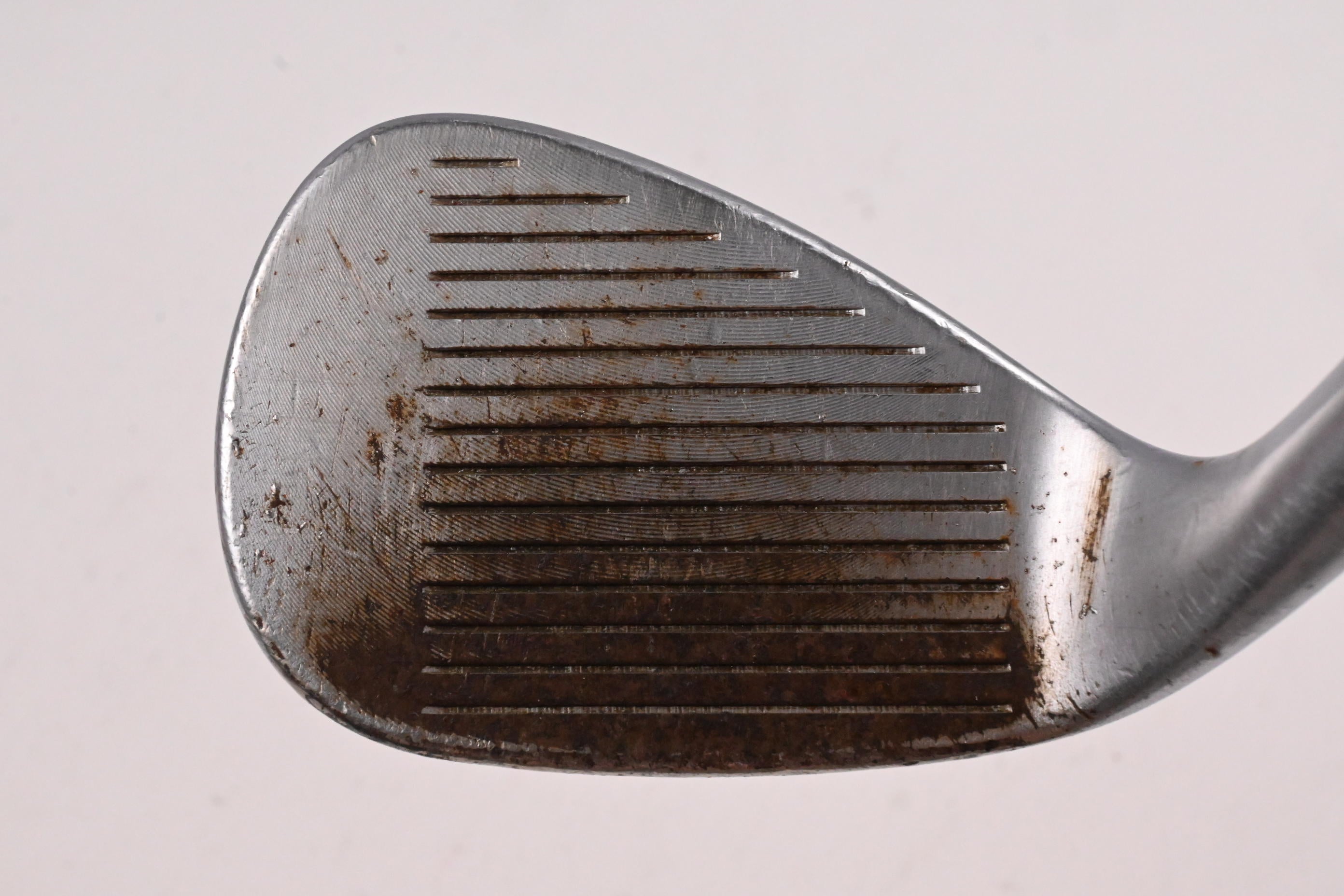 Titleist Vokey Spin Milled 2005 Sand Wedge / 56 Degree / Wedge Flex Dynamic Gold