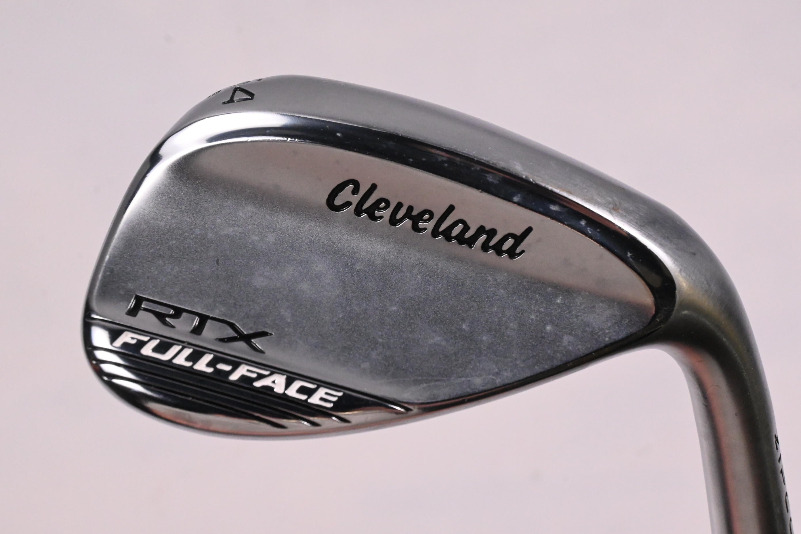 Cleveland RTX Full Face Sand Wedge / 54 Degree / Wedge Flex Dynamic Gold Spinner