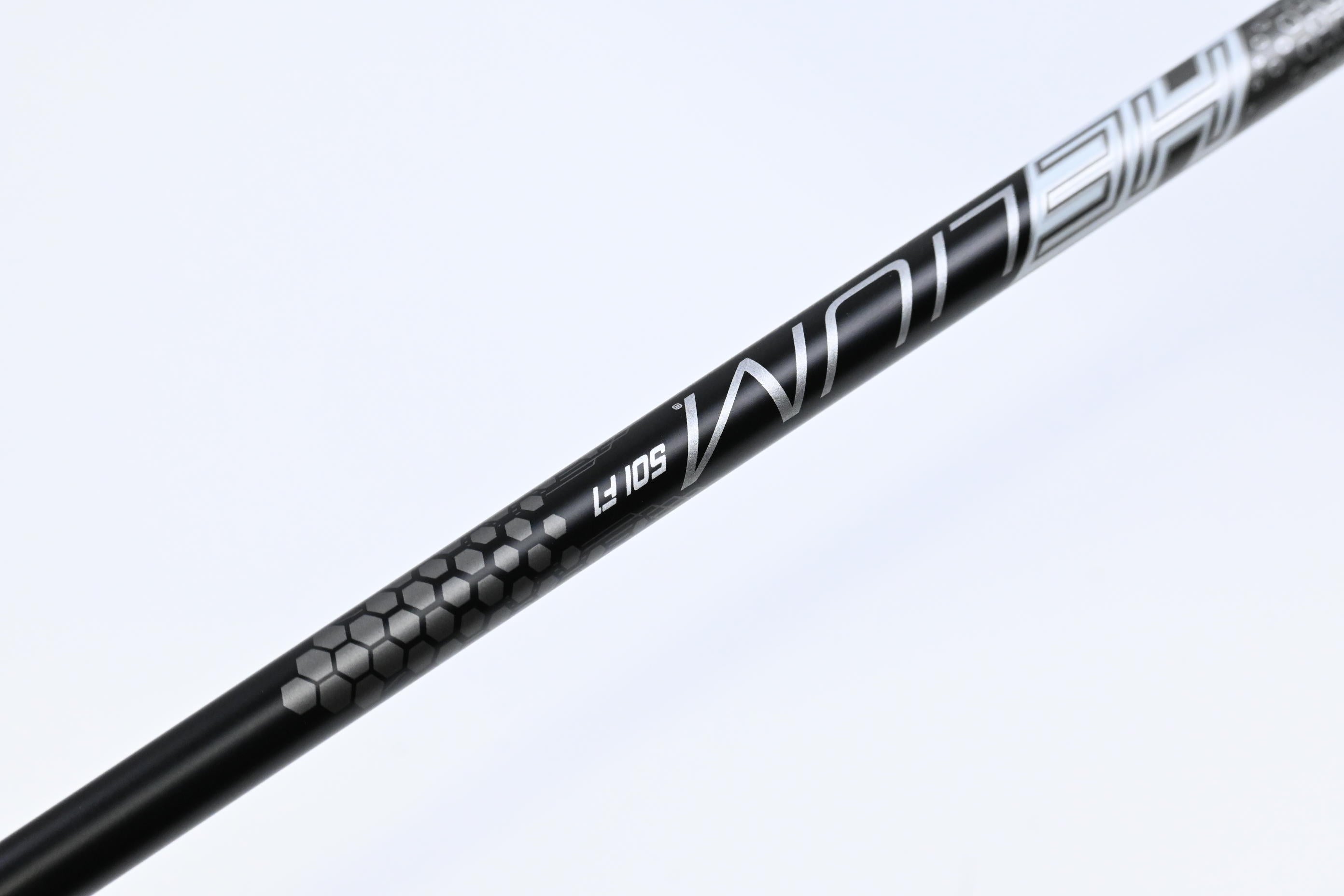 Ladies Cleveland Halo XL Full Face #8 Iron / Ladies Flex UST Helium 501