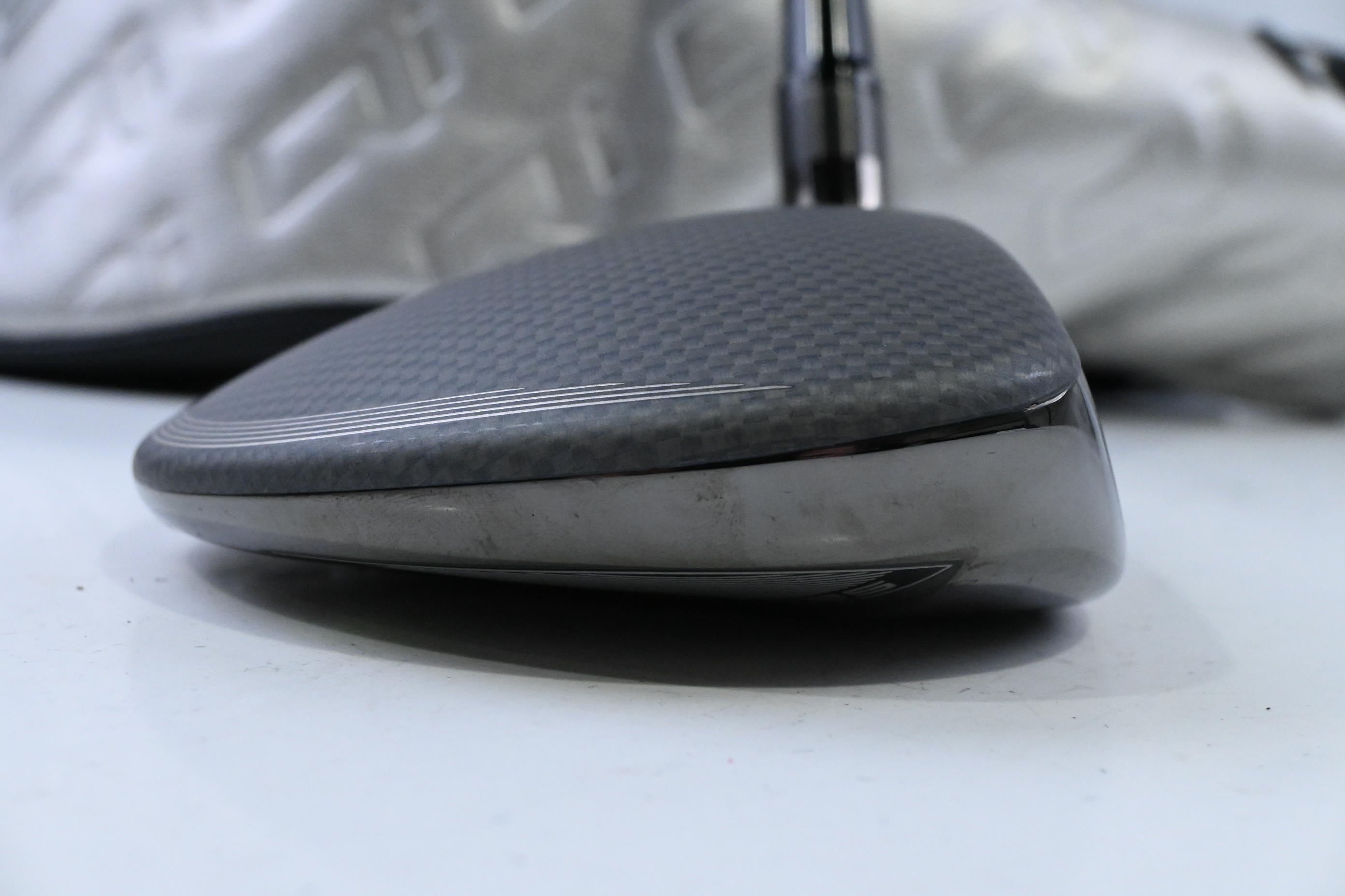 Taylormade Qi35 Max Lite #5 Wood / 18.5 Degree / Regular Flex Kai'Li Blue 65