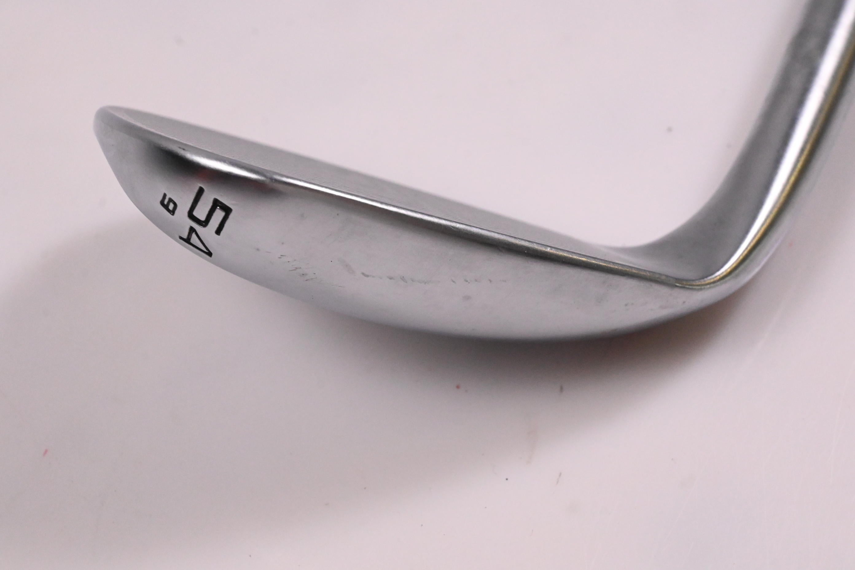 Cleveland RTX Full Face Sand Wedge / 54 Degree / Wedge Flex Dynamic Gold Spinner