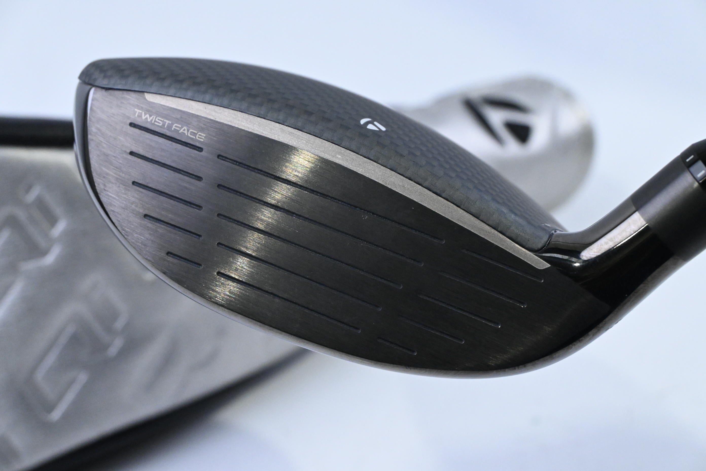 Taylormade Qi35 Max Lite #5 Wood / 18.5 Degree / Regular Flex Kai'Li Blue 65