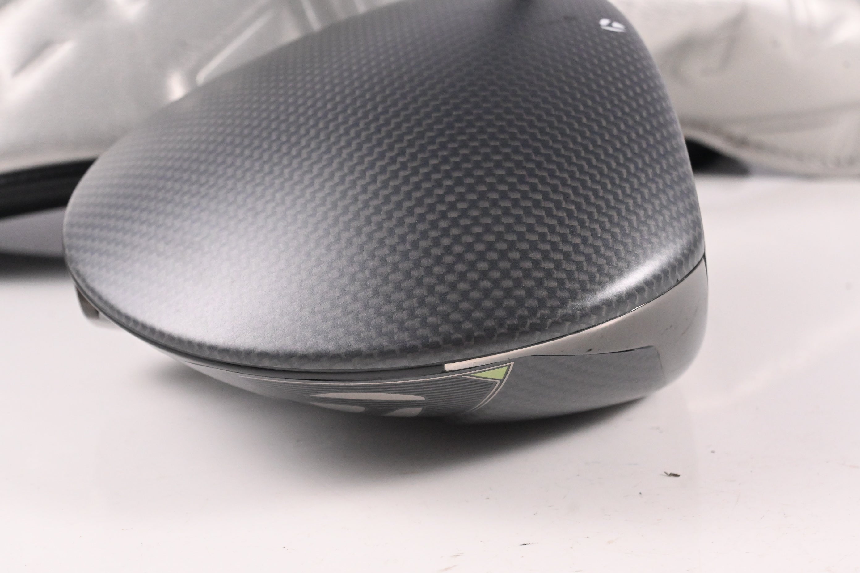 Taylormade Qi35 LS Driver / 8 Degree / Stiff Flex Kai'li White 60 Shaft