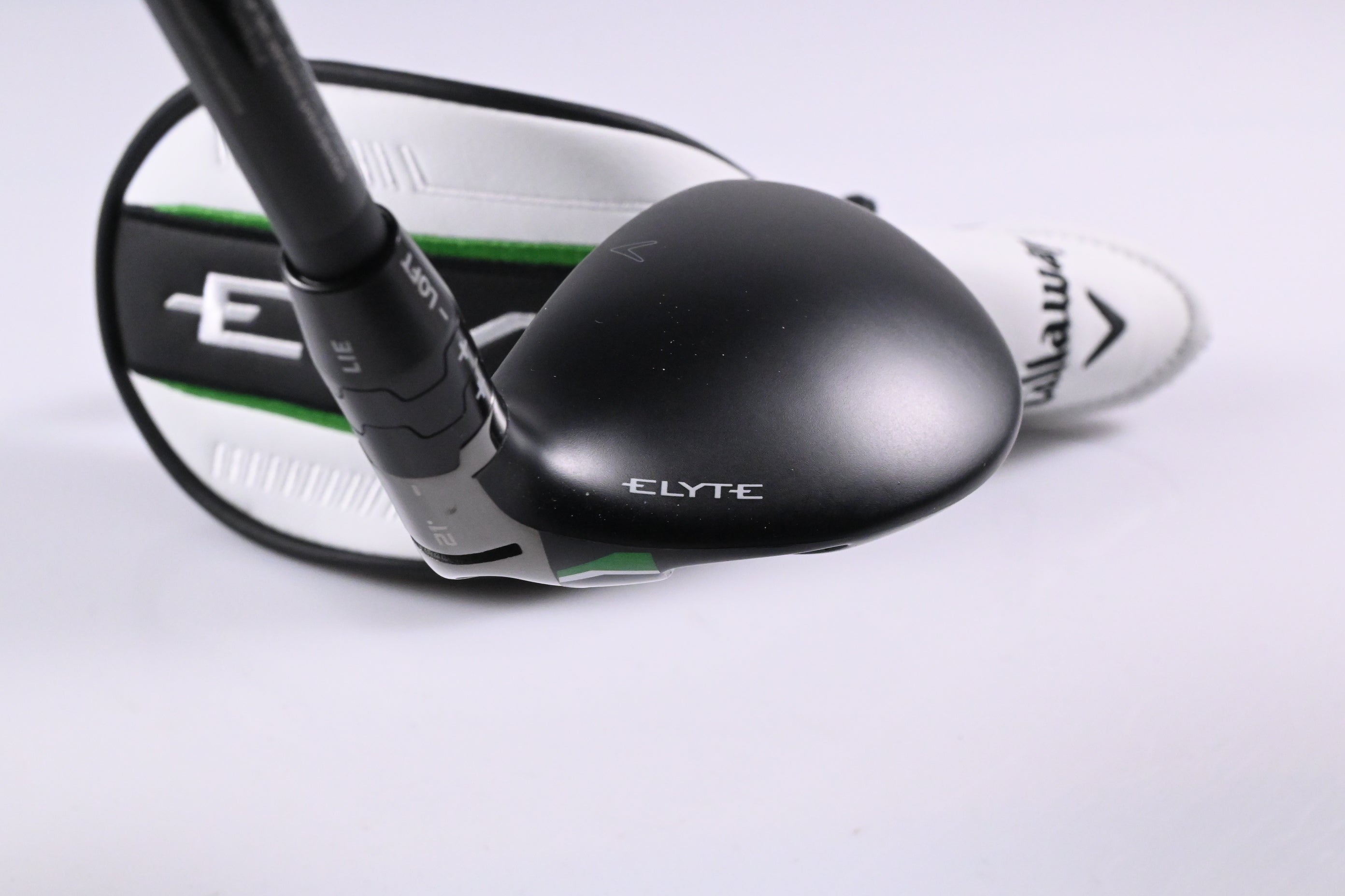 Callaway Elyte X #4 Hybrid / 21 Degree / Senior Flex Vanquish 5 Shaft