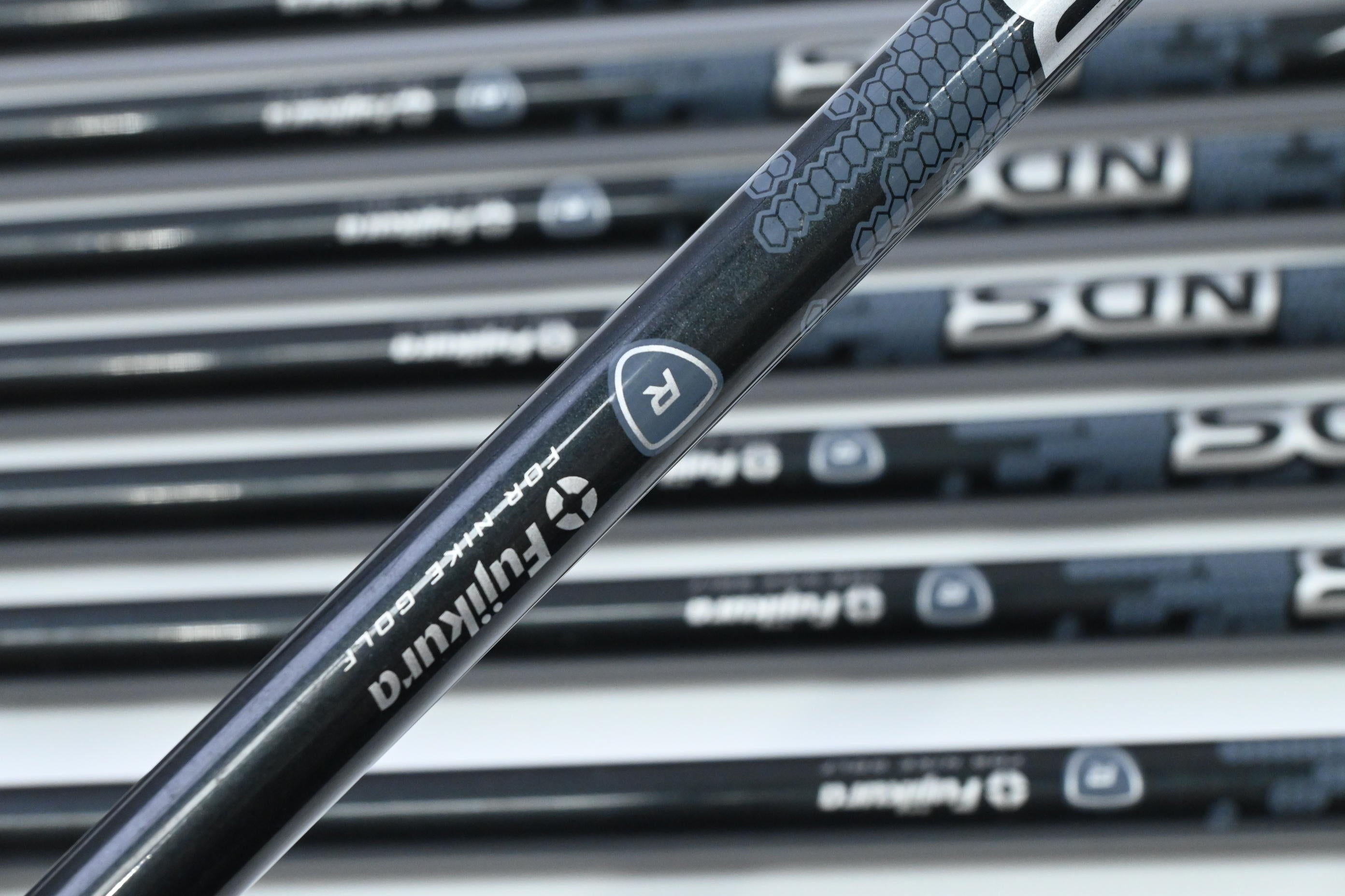 Nike NDS Irons / 3-PW / Regular Flex Fujikura NDS Shafts