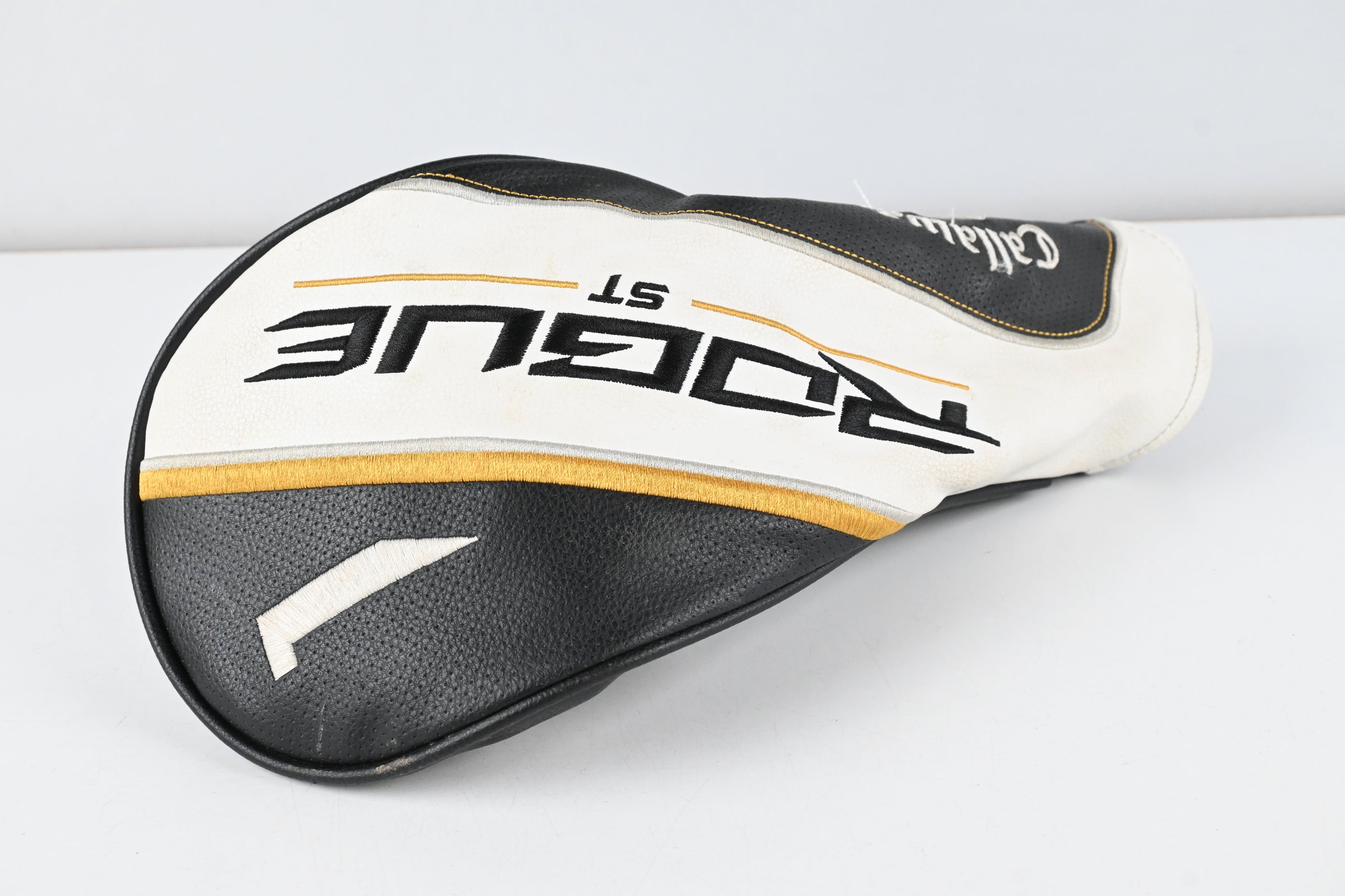 Callaway Rogue ST MAX LS Driver / 10.5 Degree / Stiff Flex Tensei AV White 65