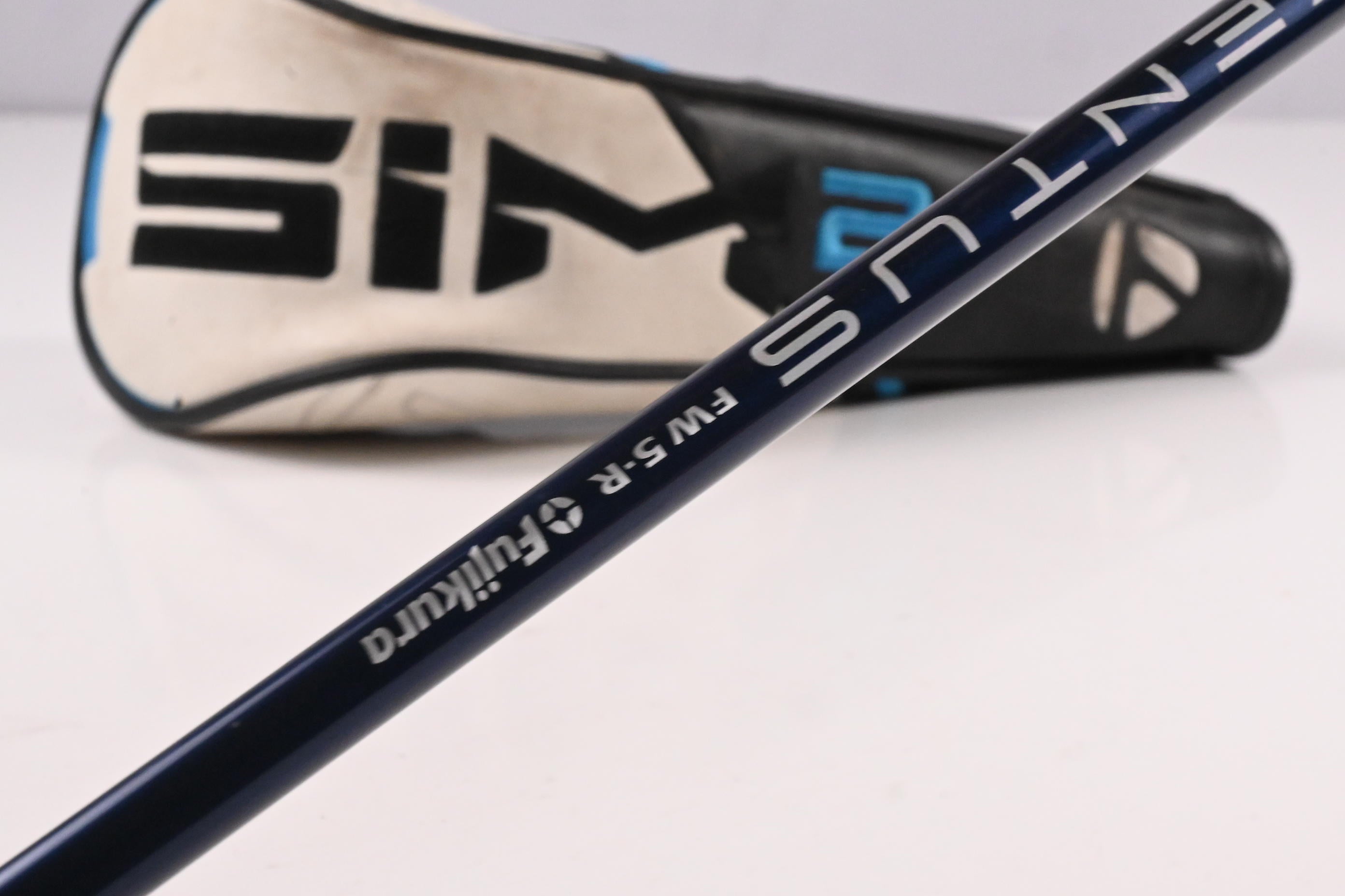 Taylormade SIM2 Max #5 Wood / 18 Degree / Regular Flex Fujikura Ventus Blue 5