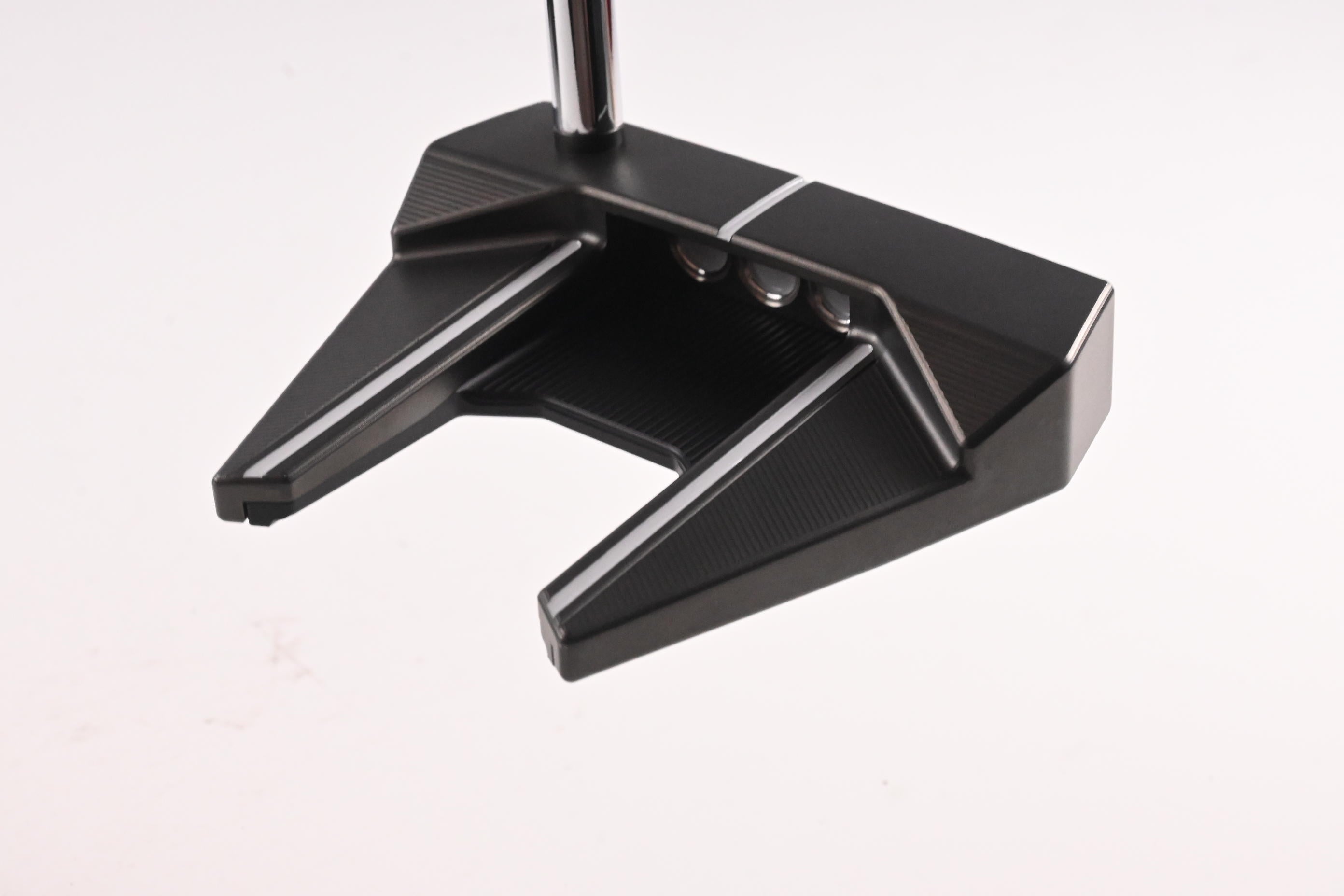 Scotty Cameron Phantom Black 7 Putter / 33 Inch