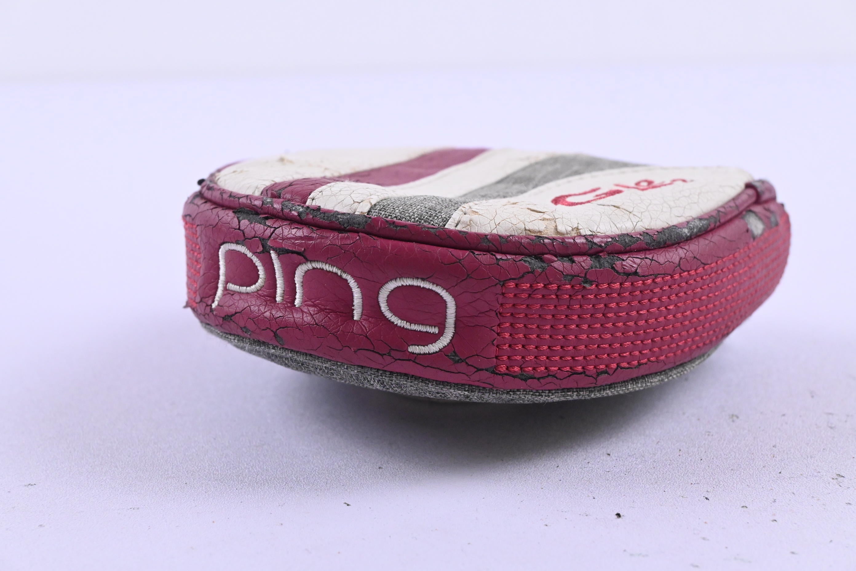 Ladies Ping G Le2 Echo Putter / Black Dot / 33 Inch