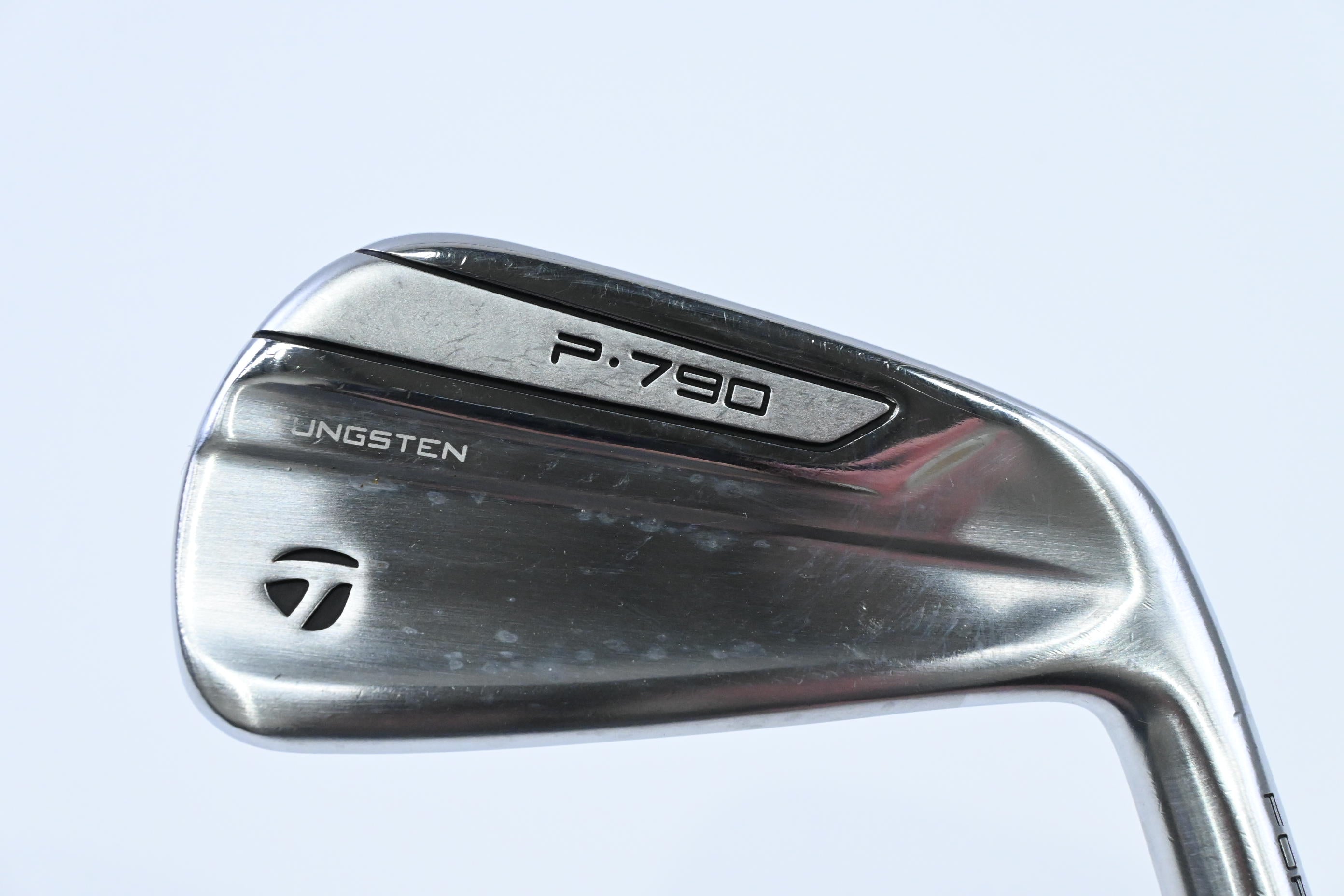 Taylormade P790 UDI 2019 #2 Iron / 17 Degree / X-Flex Fubuki 73 Shaft