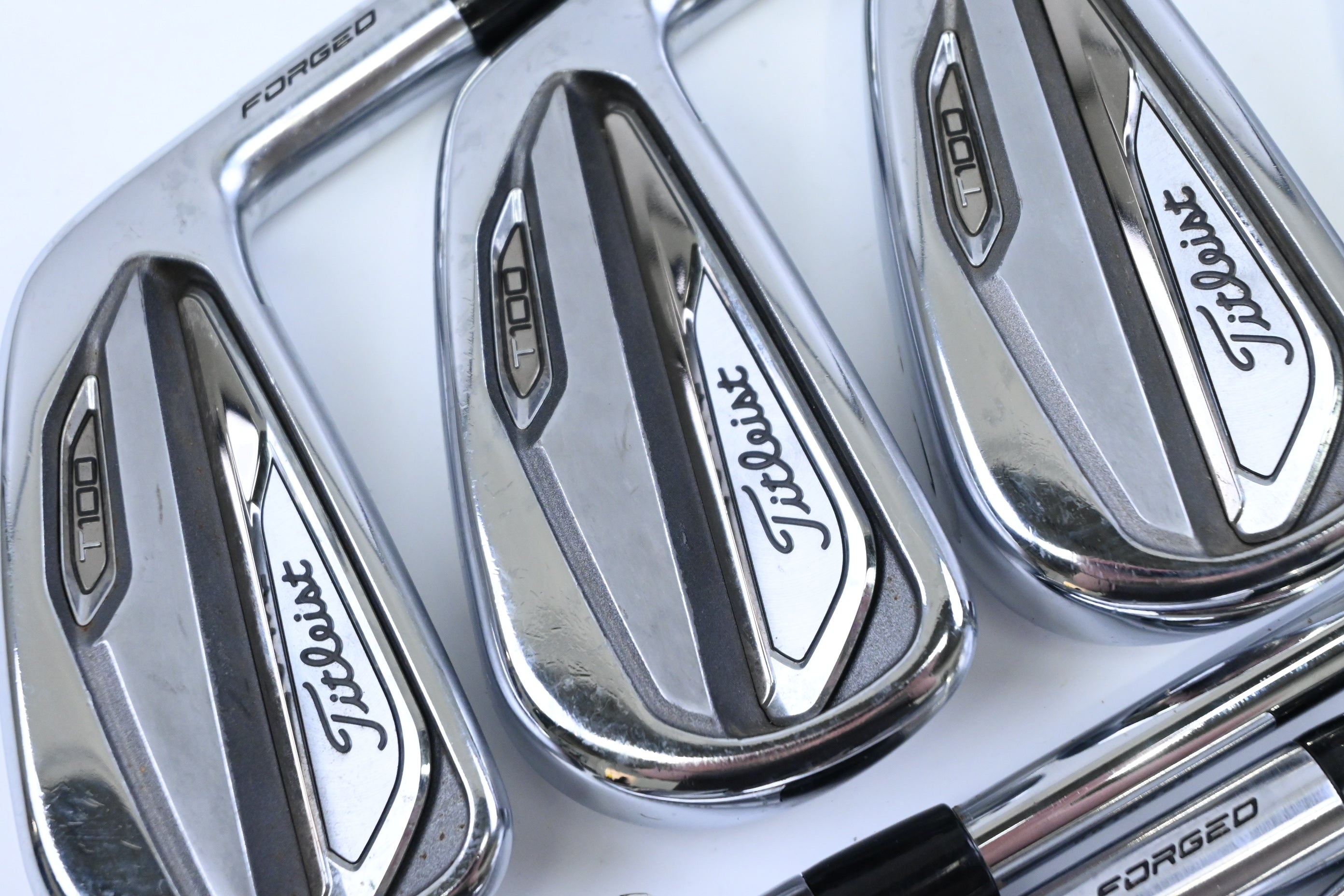 Titleist T100 2019 Irons / 3-PW / X-Flex Project X Rifle Shafts