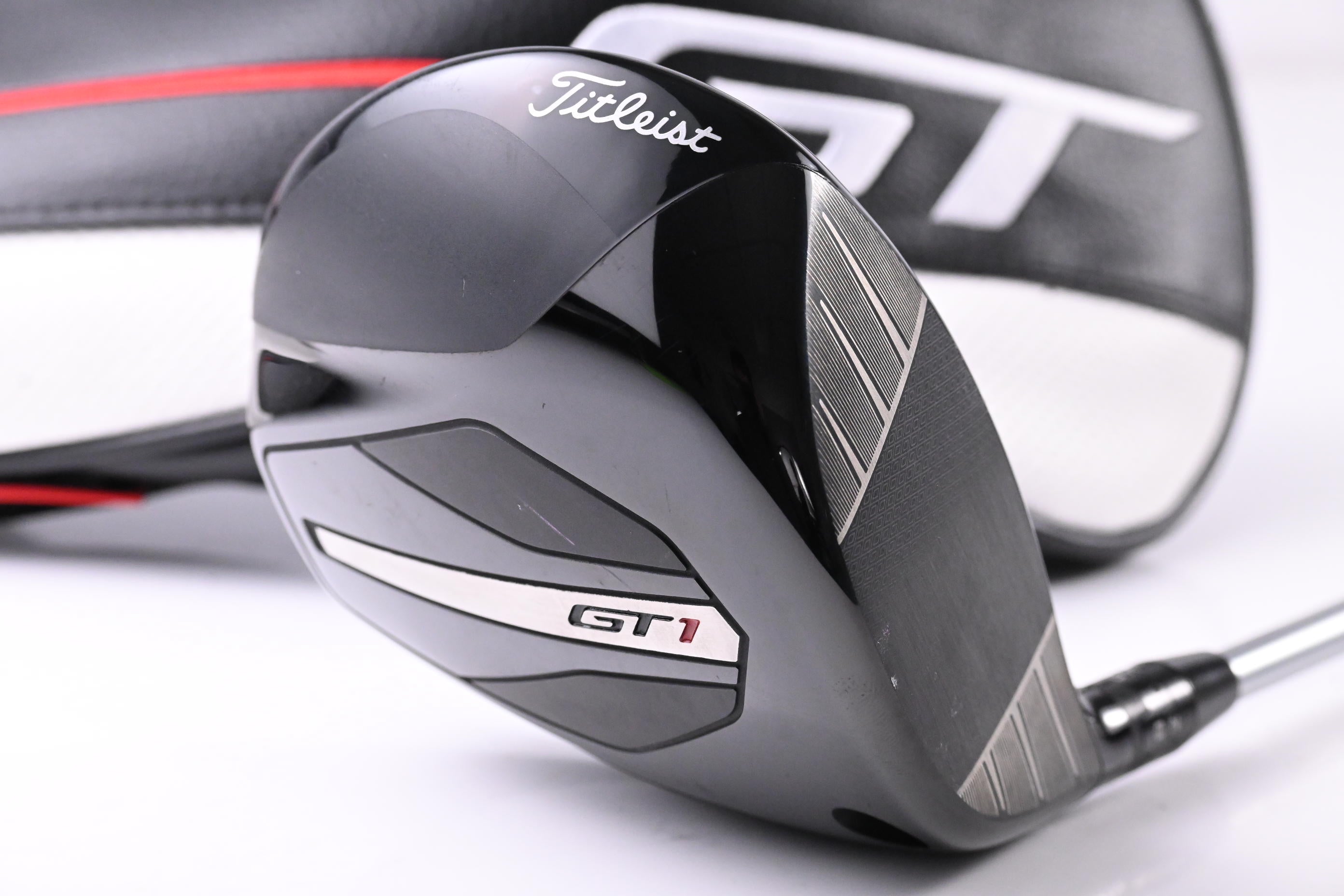 Titleist GT1 Driver / 10 Degree / Regular Flex Fujikura Air Speeder 40 Shaft