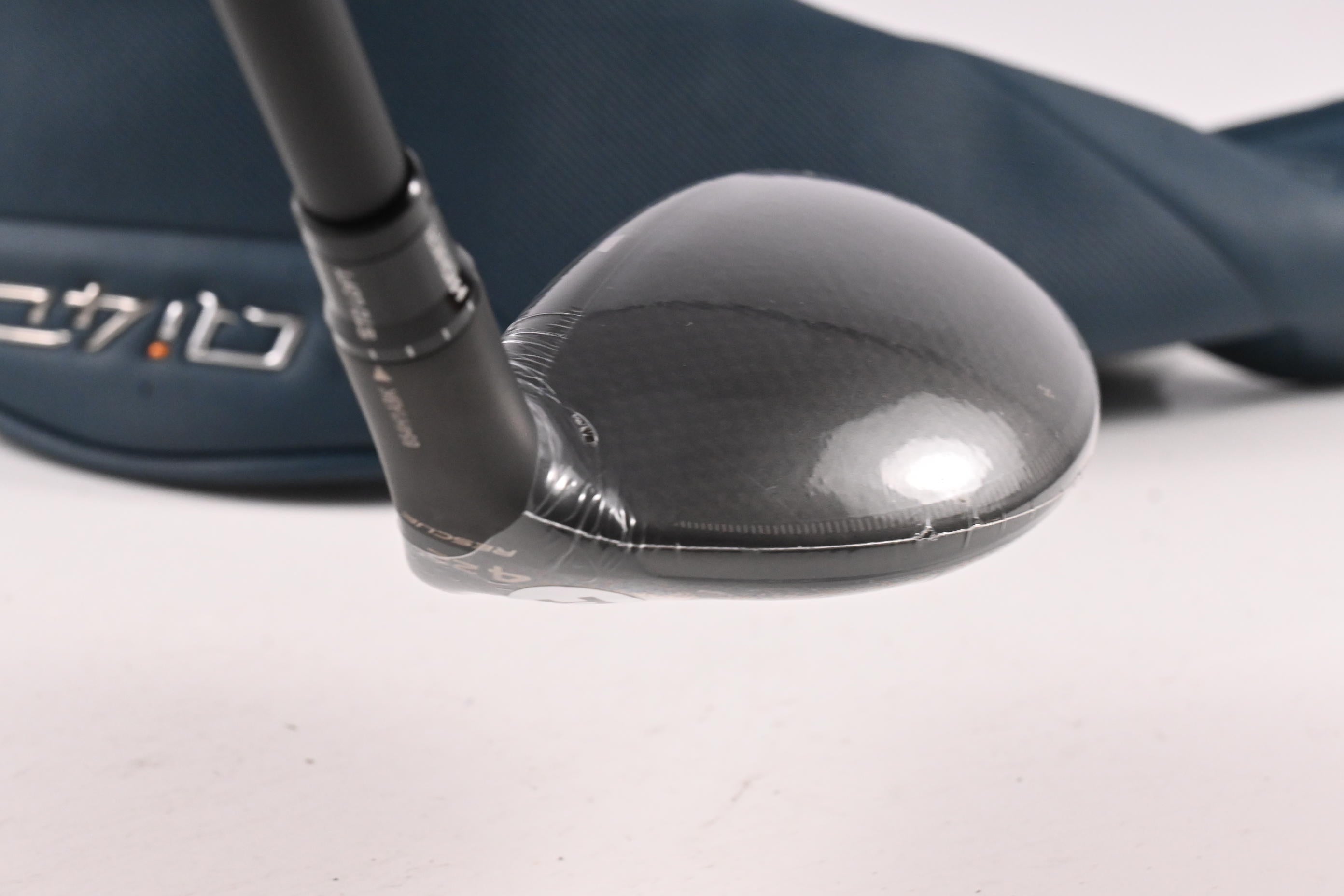 Taylormade Qi4D #4 Hybrid / 22 Degree / Regular Flex Reax KBS White 65 Shaft