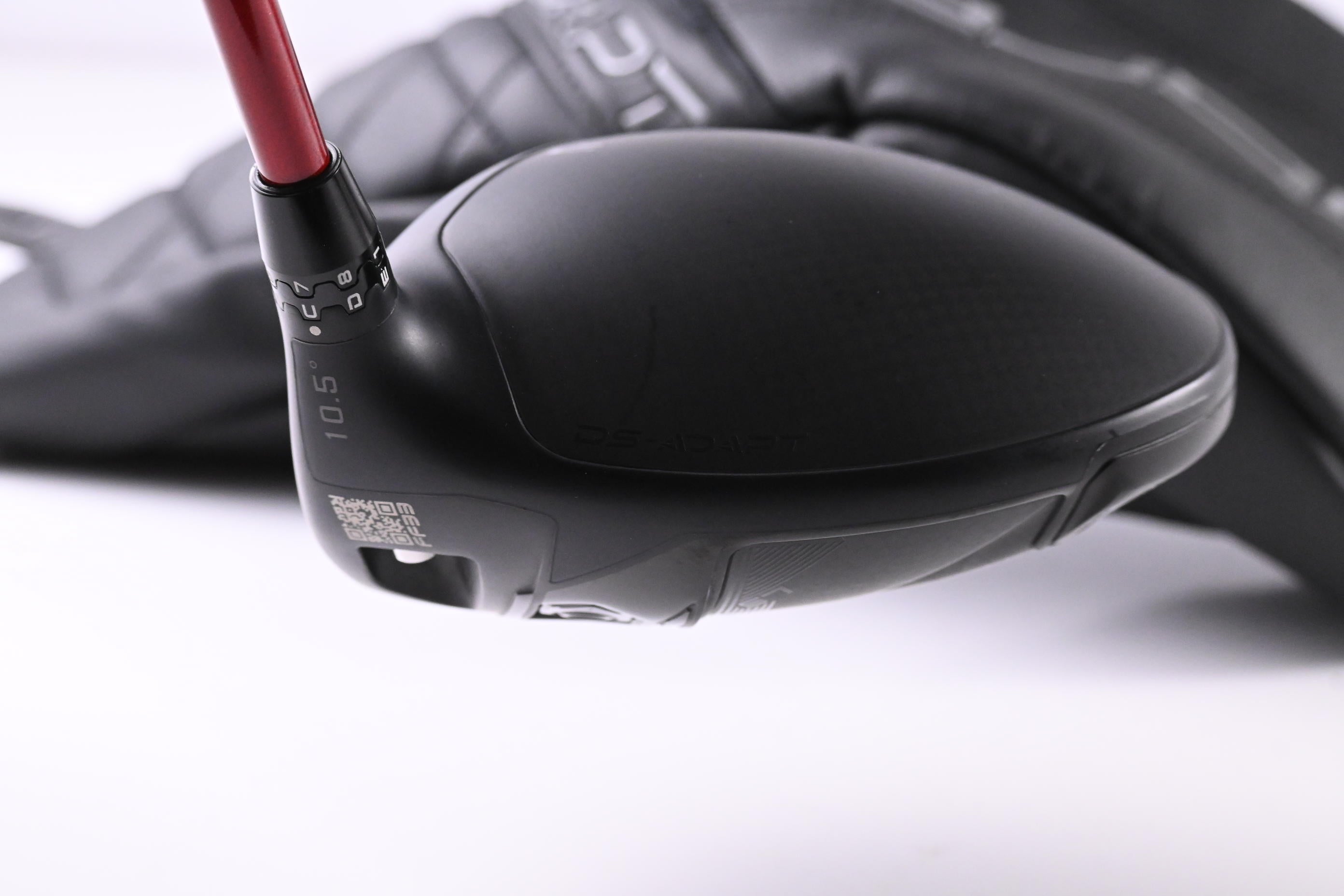 Cobra DS-Adapt LS Driver / 10.5 Degree / Stiff Flex Denali Red 50 Shaft